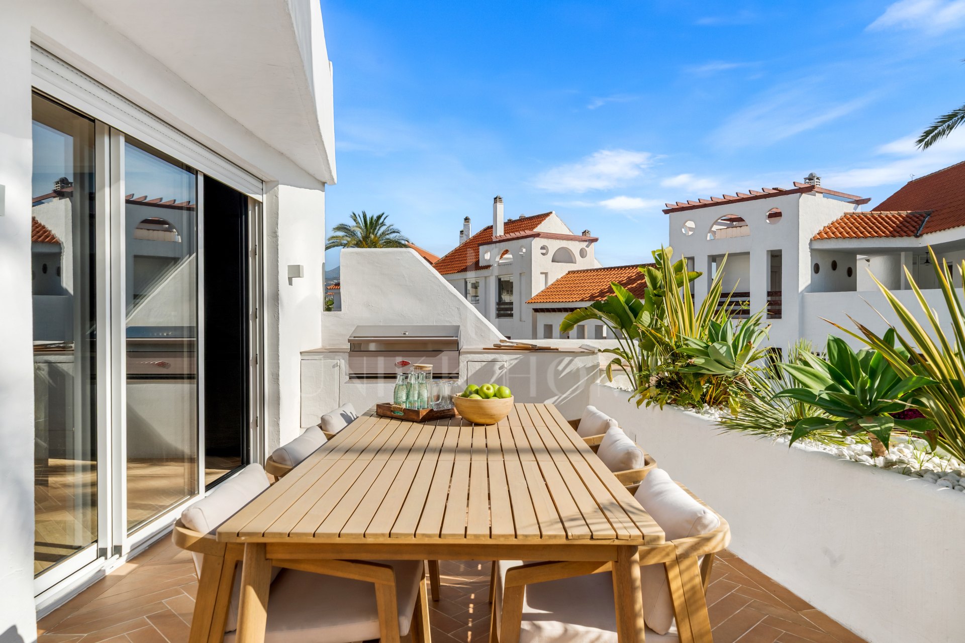 Apartamento en venta en Nueva Andalucia, Marbella (Todo)
