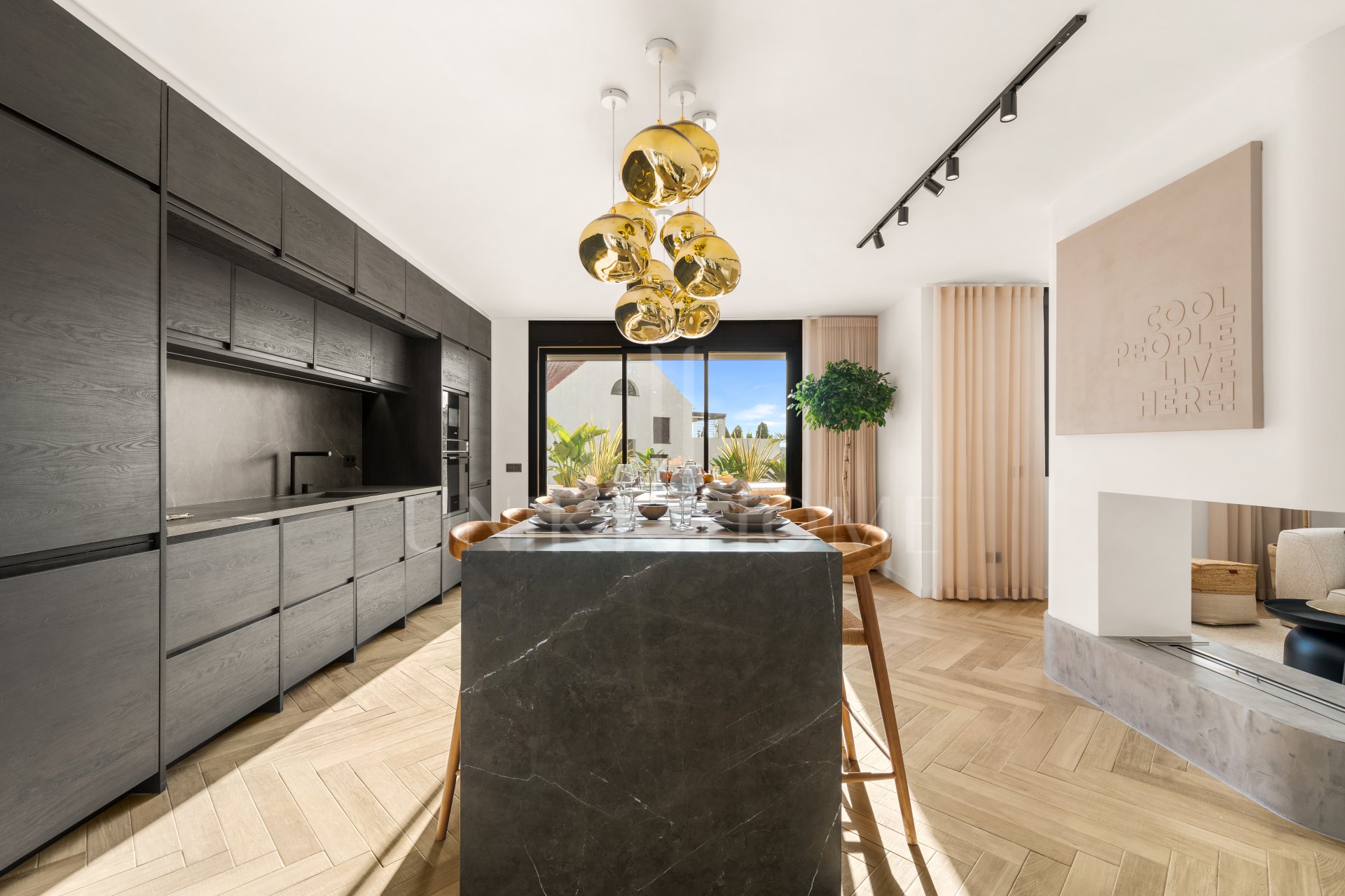 Apartamento en venta en Nueva Andalucia, Marbella (Todo)