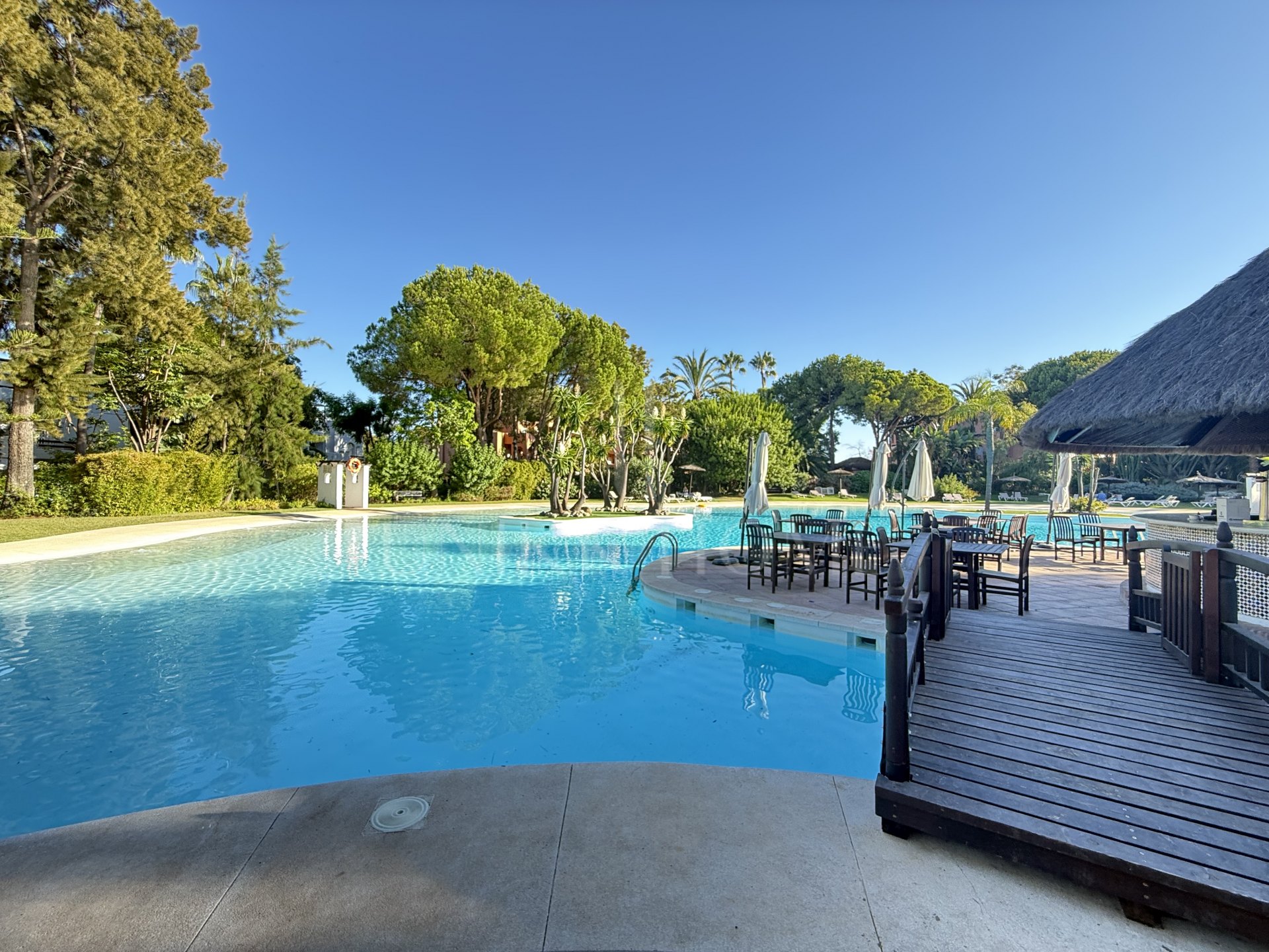 Atico el Alhambra del golf de Guadalmina!