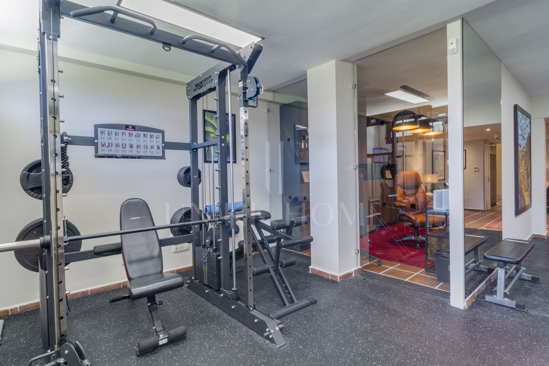 Elegante Villa Semi de 4 dormitorios en Azata Golf, Estepona Vistas