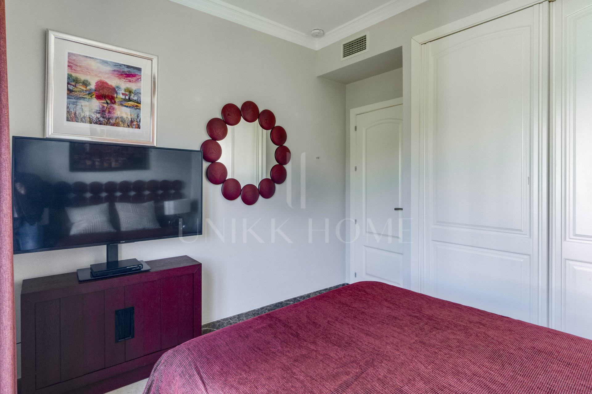 Elegante Villa Semi de 4 dormitorios en Azata Golf, Estepona Vistas