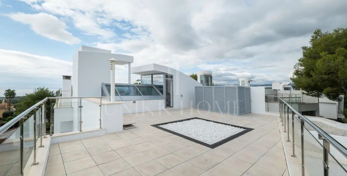 Stunning Semi Detached Villa in Meisho Hills, Marbella Golden Mile