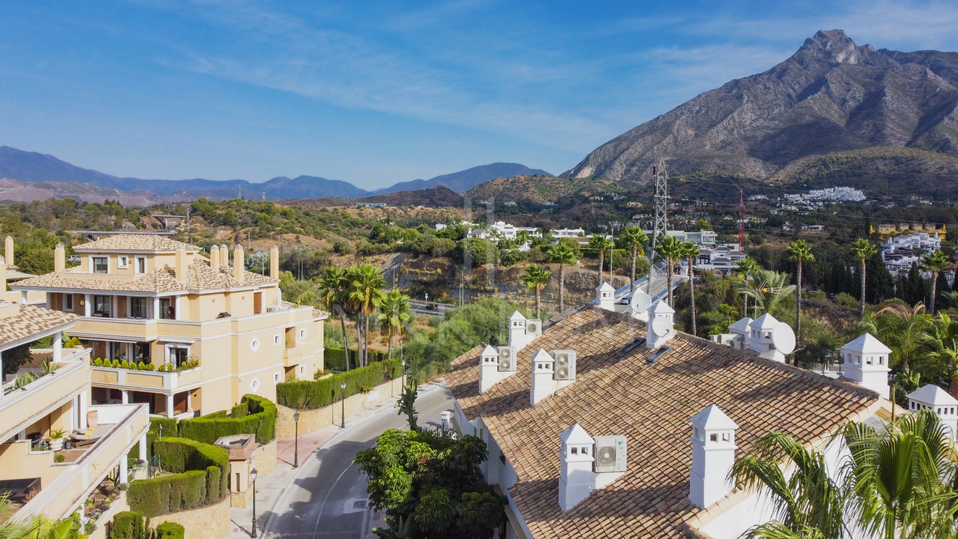 Apartamento piso de lujo en La Quinta del Virrey, Milla de Oro de Marbella