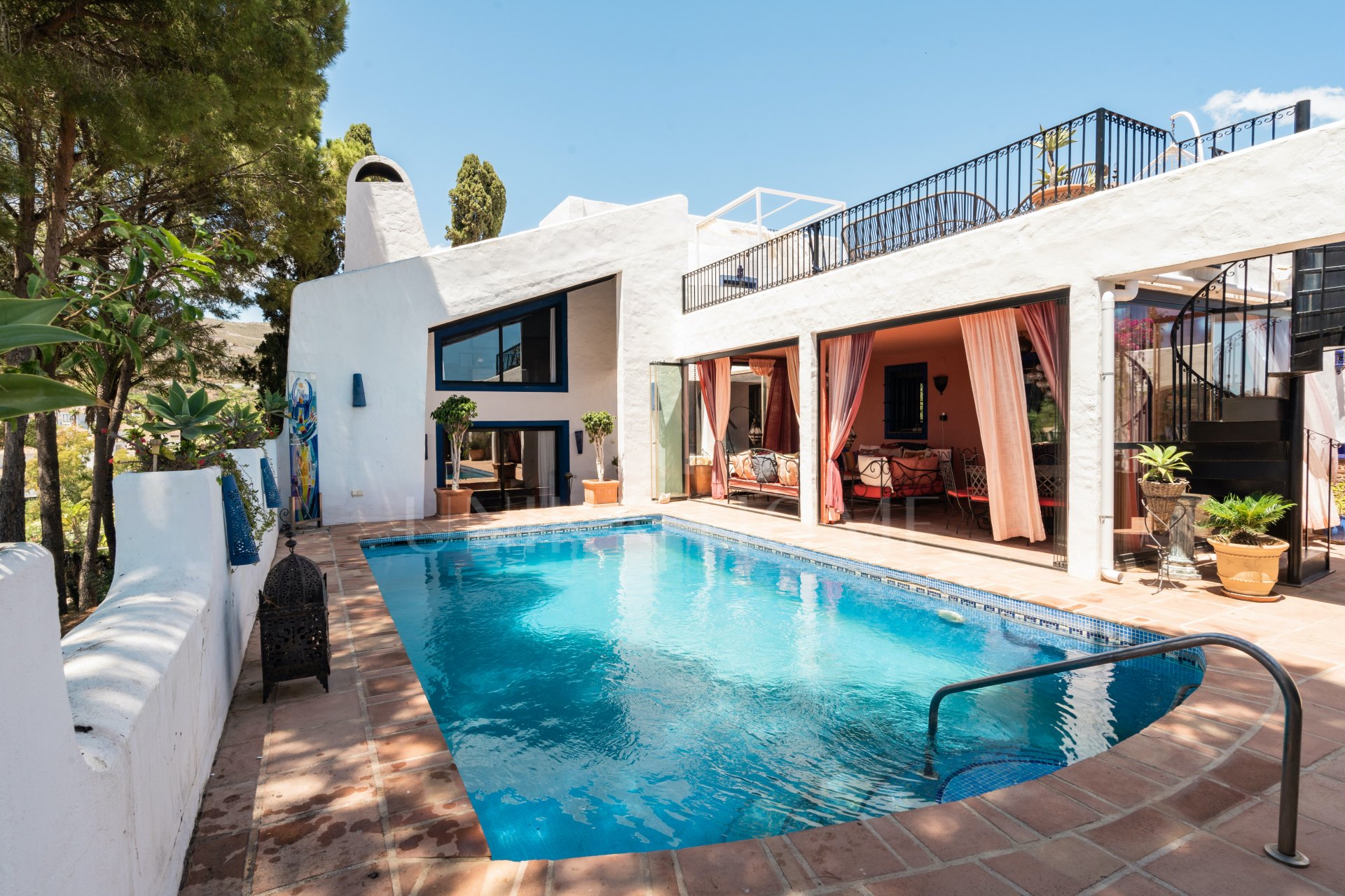 Moroccan style villa with panoramic views!