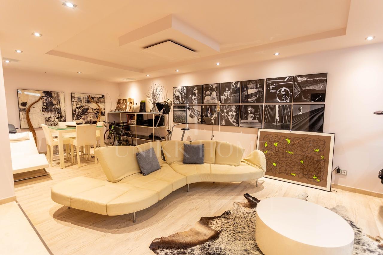 Villa independiente con piscina privada y vistas al mar, colinas de Meisho, Sierra Blanca
