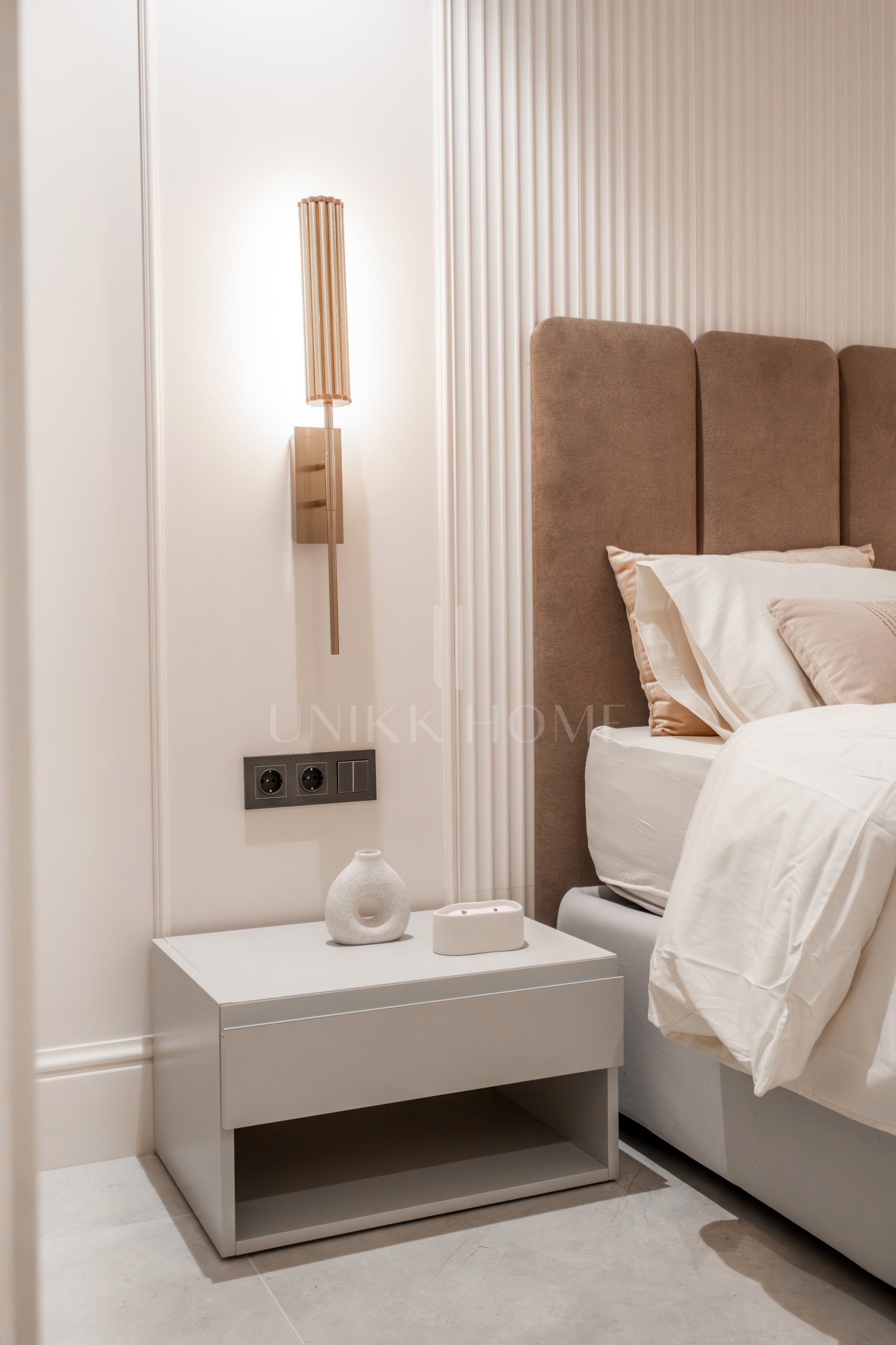 Apartamento de Lujo de 3 Dormitorios en Primera Línea de Playa