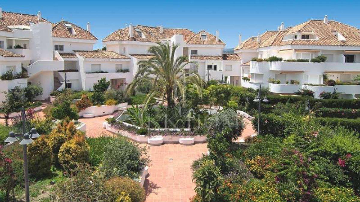 Stylish Loft-Style Penthouse in Las Lomas del Marbella Club, On Marbella´s Golden Mile