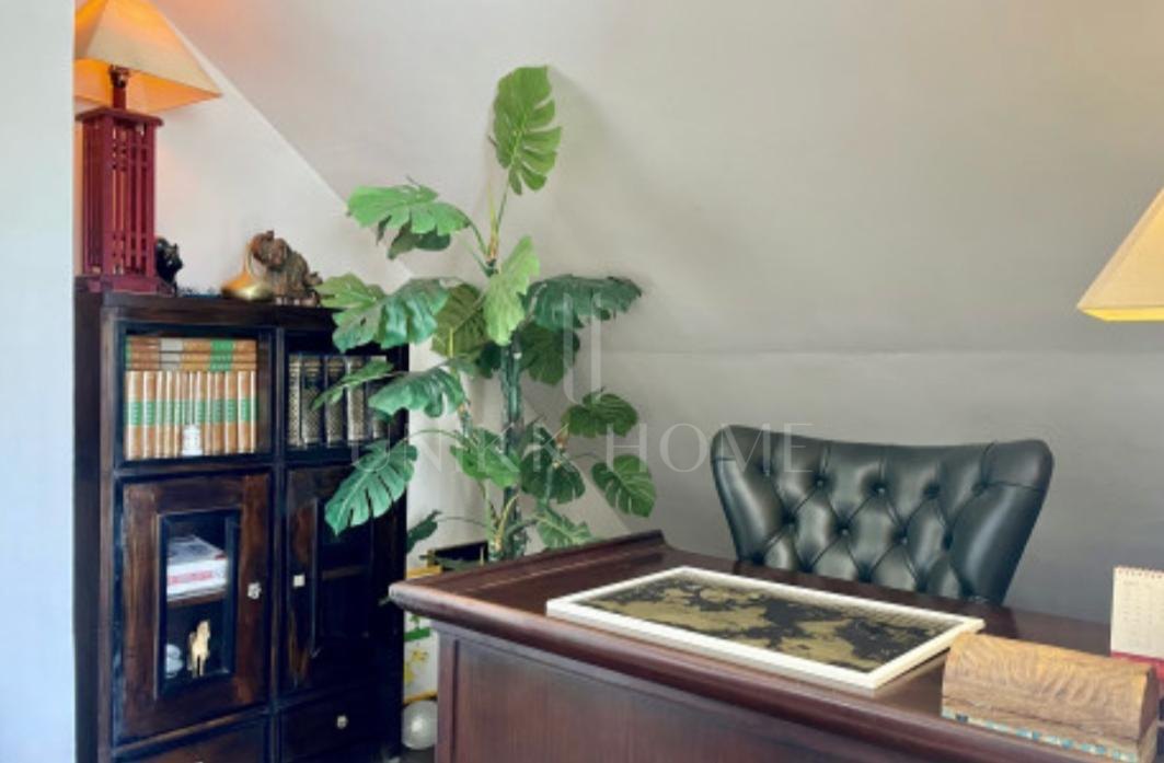 Stylish Loft-Style Penthouse in Las Lomas del Marbella Club, On Marbella´s Golden Mile