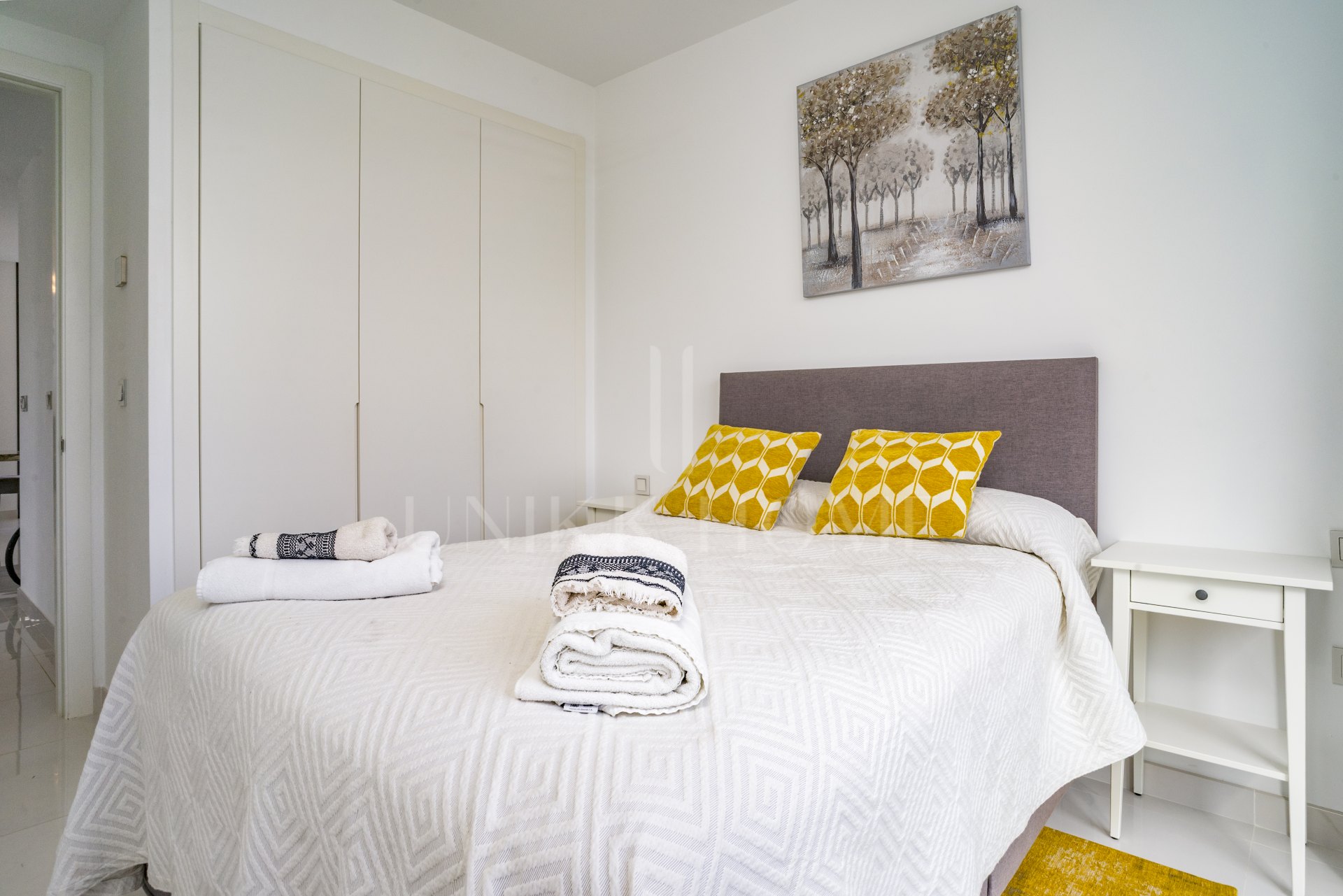 Ático duplex de lujo en Cataleya, Atalaya Golf, Estepona propiedad con 3 dormitorios en venta
