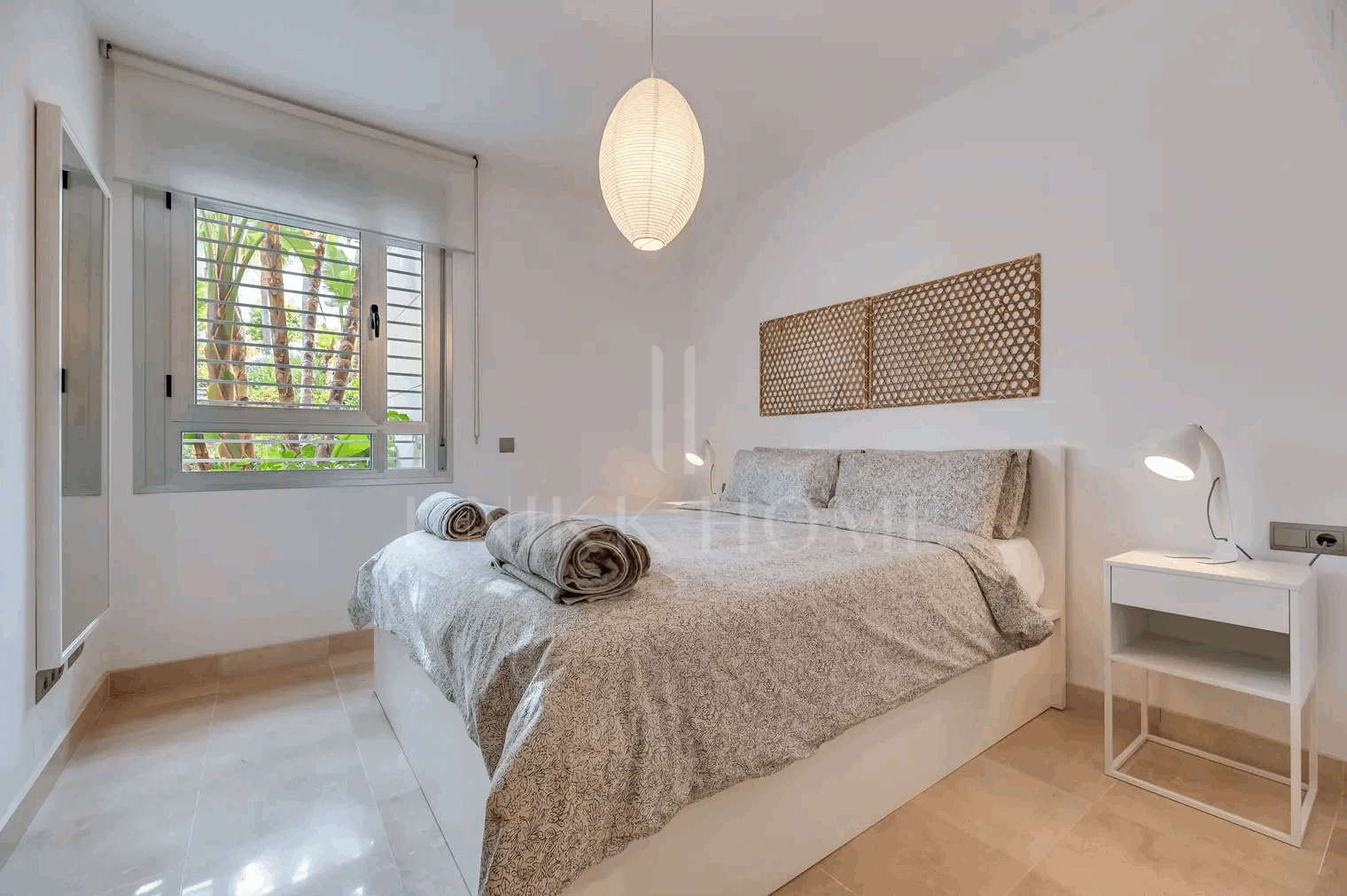 Lujoso y espacioso apartamento de 3 dormitorios en planta baja en Avalon, Los Arqueros Golf