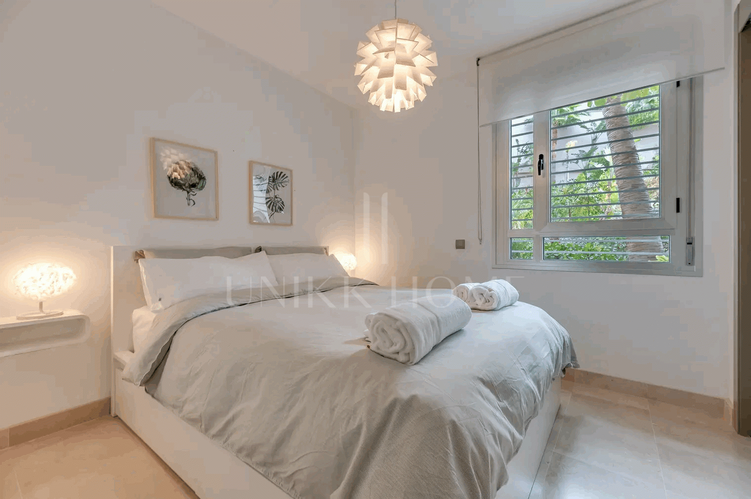 Lujoso y espacioso apartamento de 3 dormitorios en planta baja en Avalon, Los Arqueros Golf