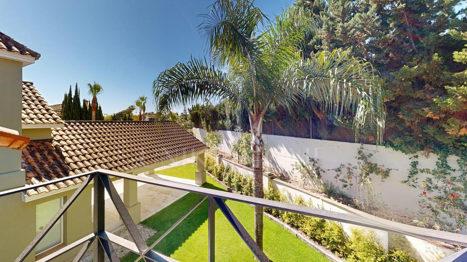 Charming 6-Bedroom Detached Villa in Sotogrande Costa