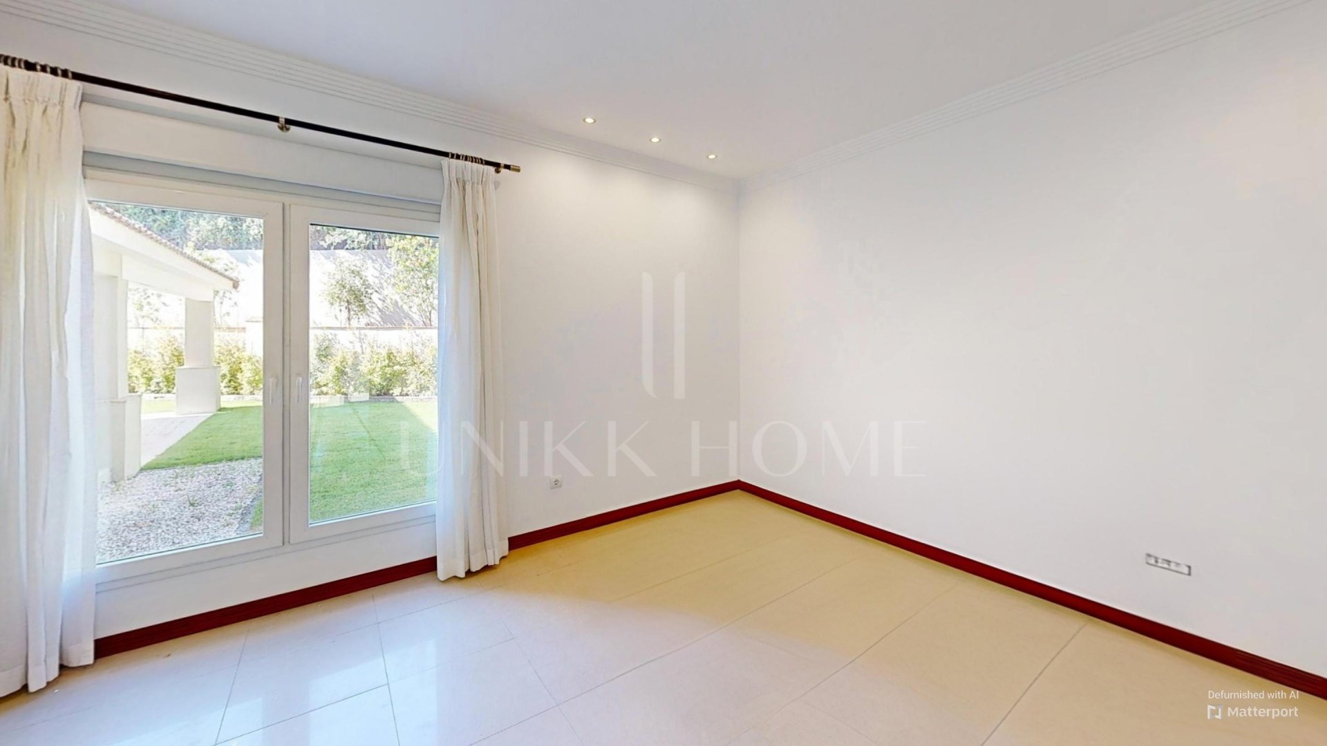 Charming 6-Bedroom Detached Villa in Sotogrande Costa