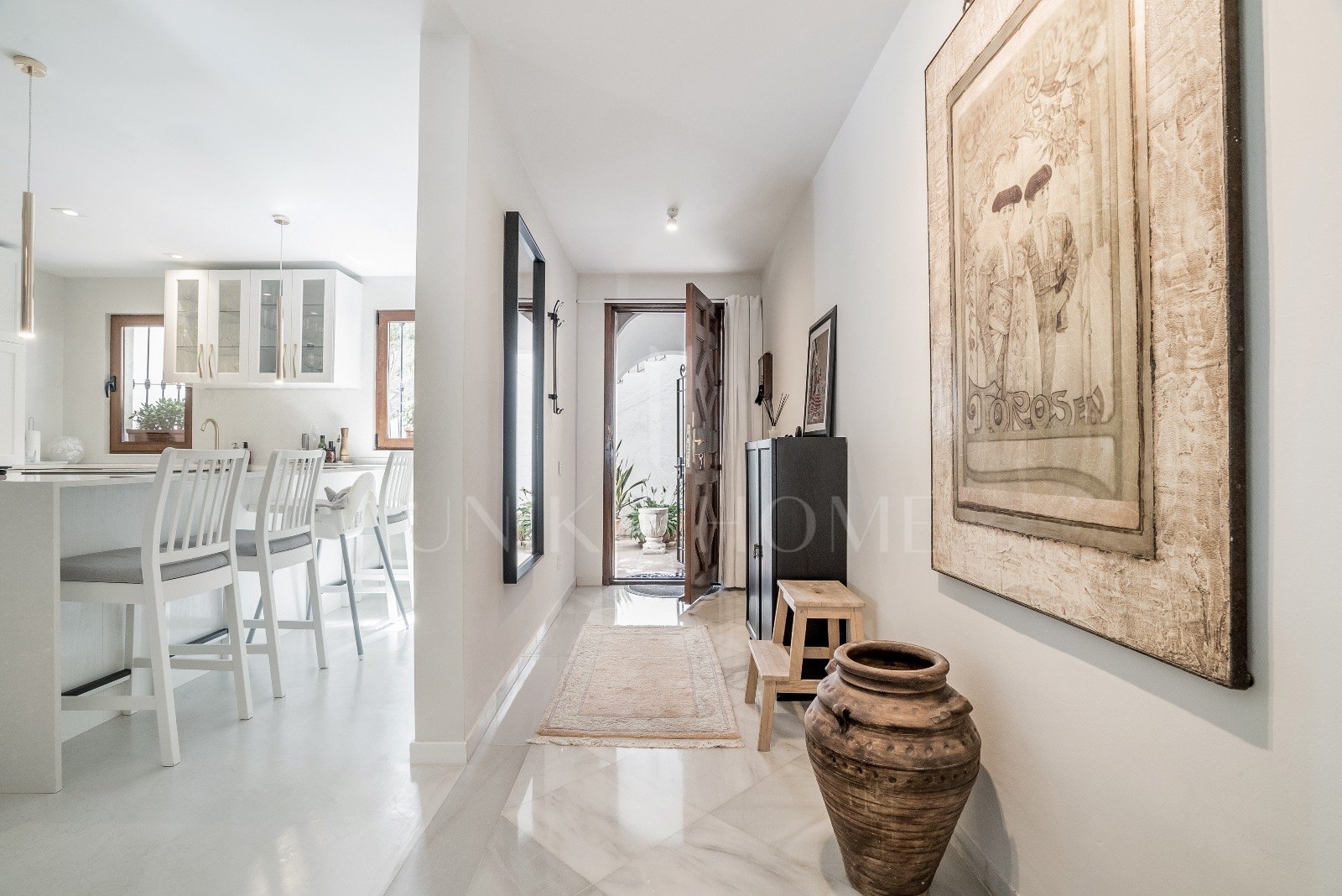 Spacious 2 Bedroom Apartment in Las Colinas - Benahavis