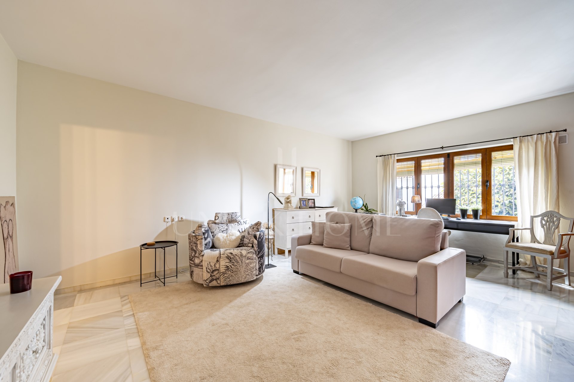 Spacious 2 Bedroom Apartment in Las Colinas - Benahavis