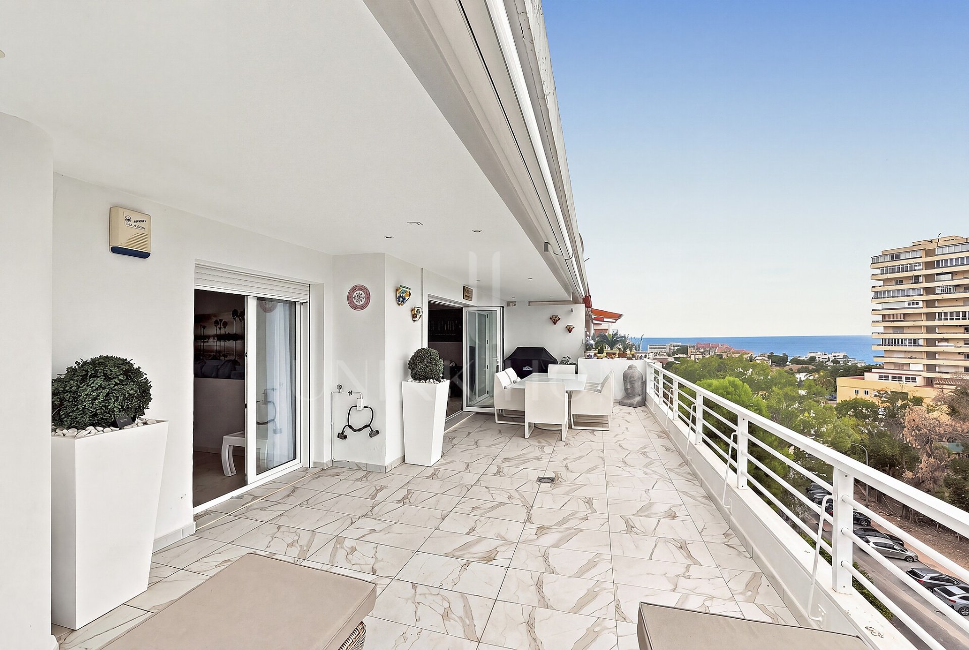 Beautiful 3-Bedroom Top Floor Apartment with Golf, Sea & Mountain Views – Golf Resort Torrequebrada