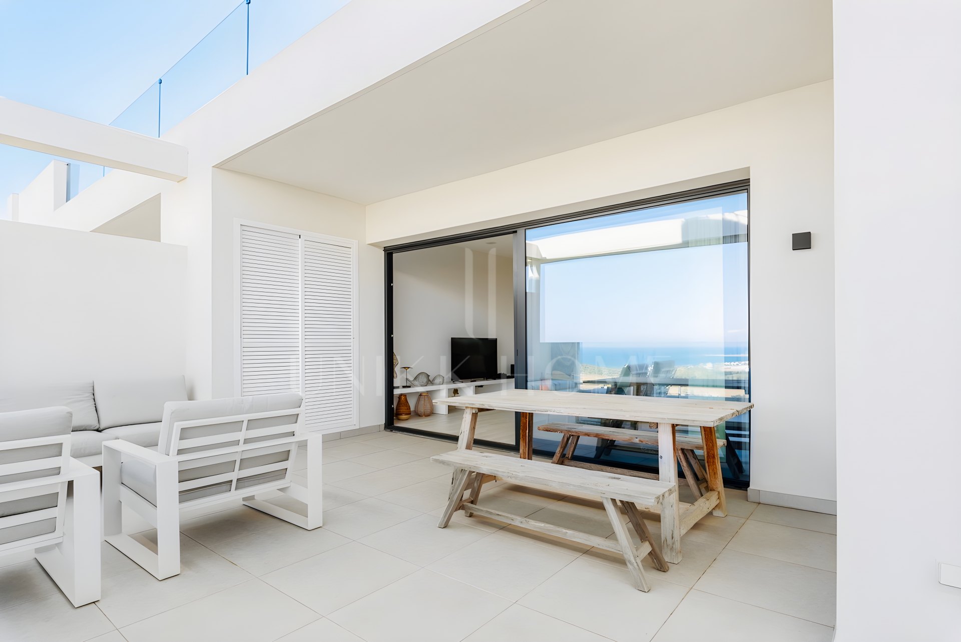 2-Bed Apartment with breathtaking views – Finca Cortesin, Costa del Sol