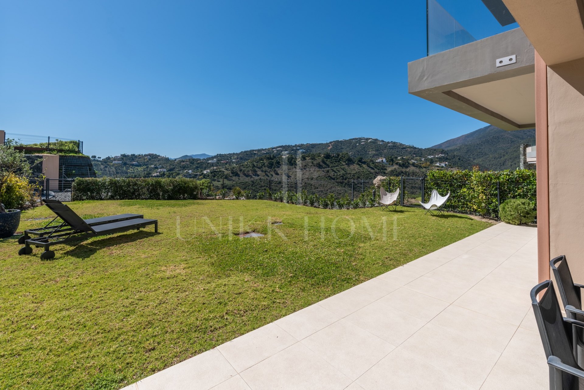 Ground Floor Apartment for sale in Real de La Quinta, Benahavis