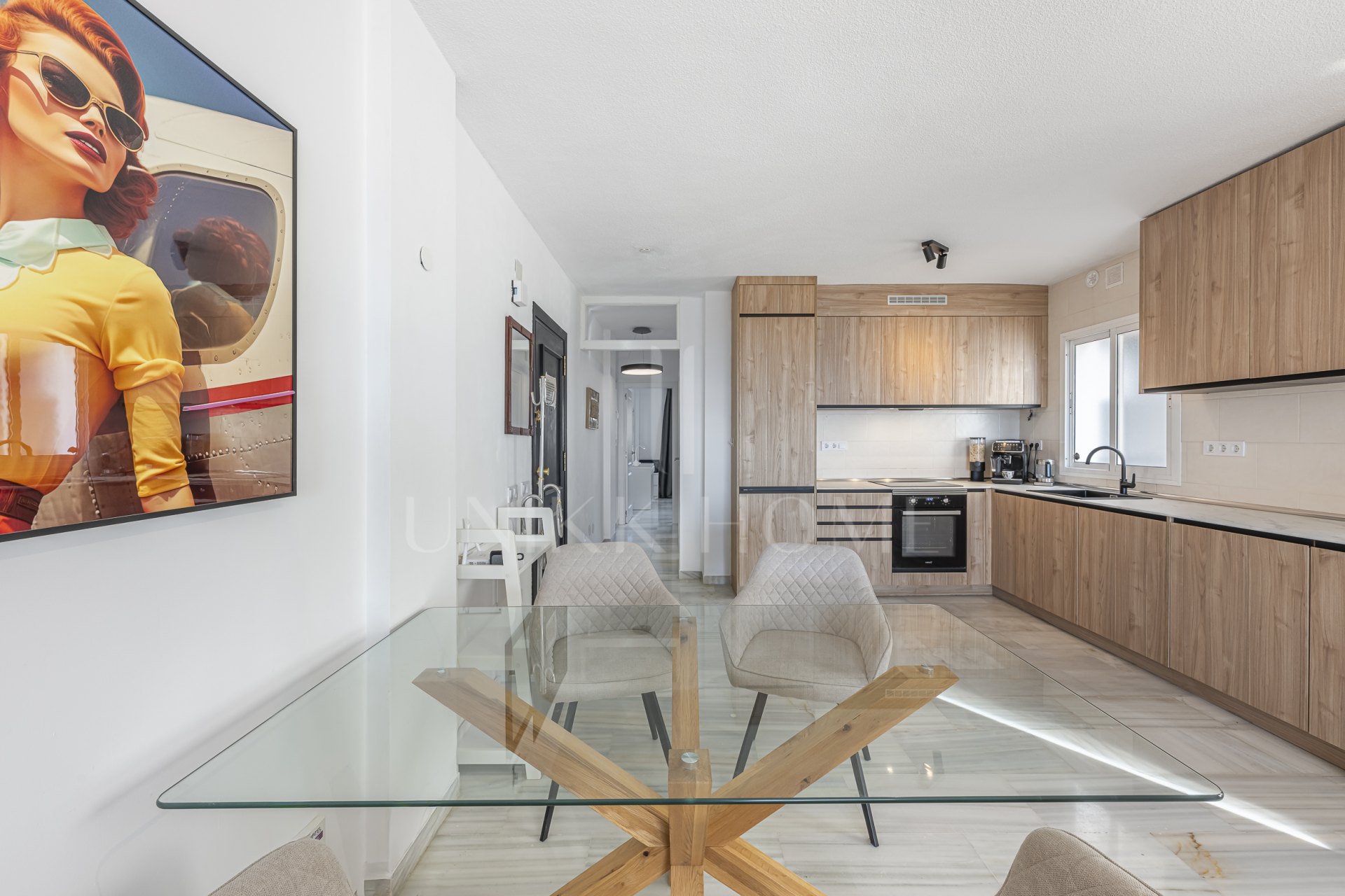 Apartamento moderno con espectaculares vistas al mar en Sitio de Calahonda, Mijas