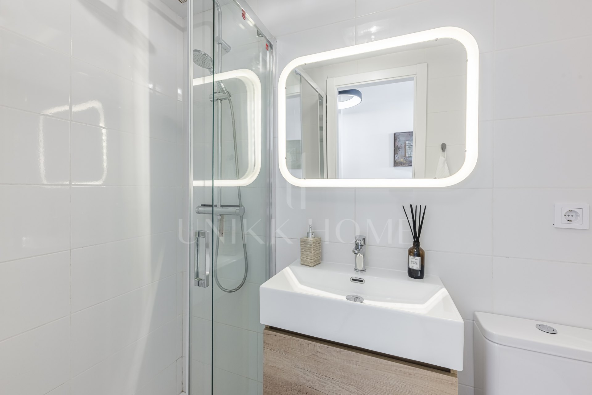 Apartamento moderno con espectaculares vistas al mar en Sitio de Calahonda, Mijas