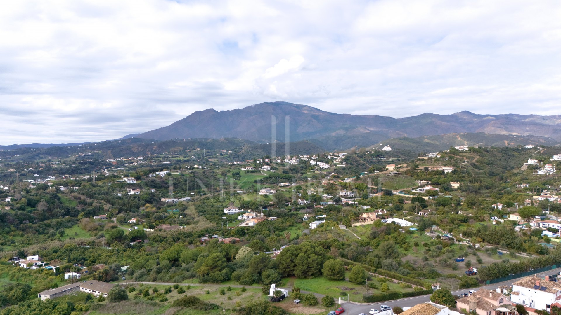 Plot for sale in Estepona