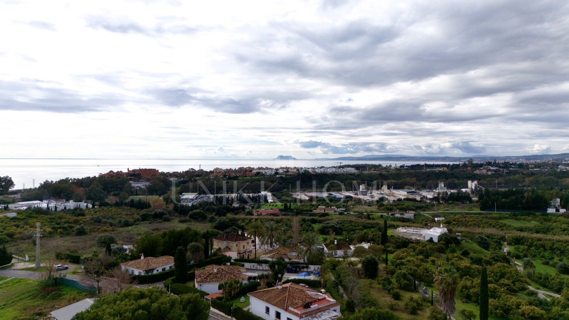 Plot for sale in Estepona