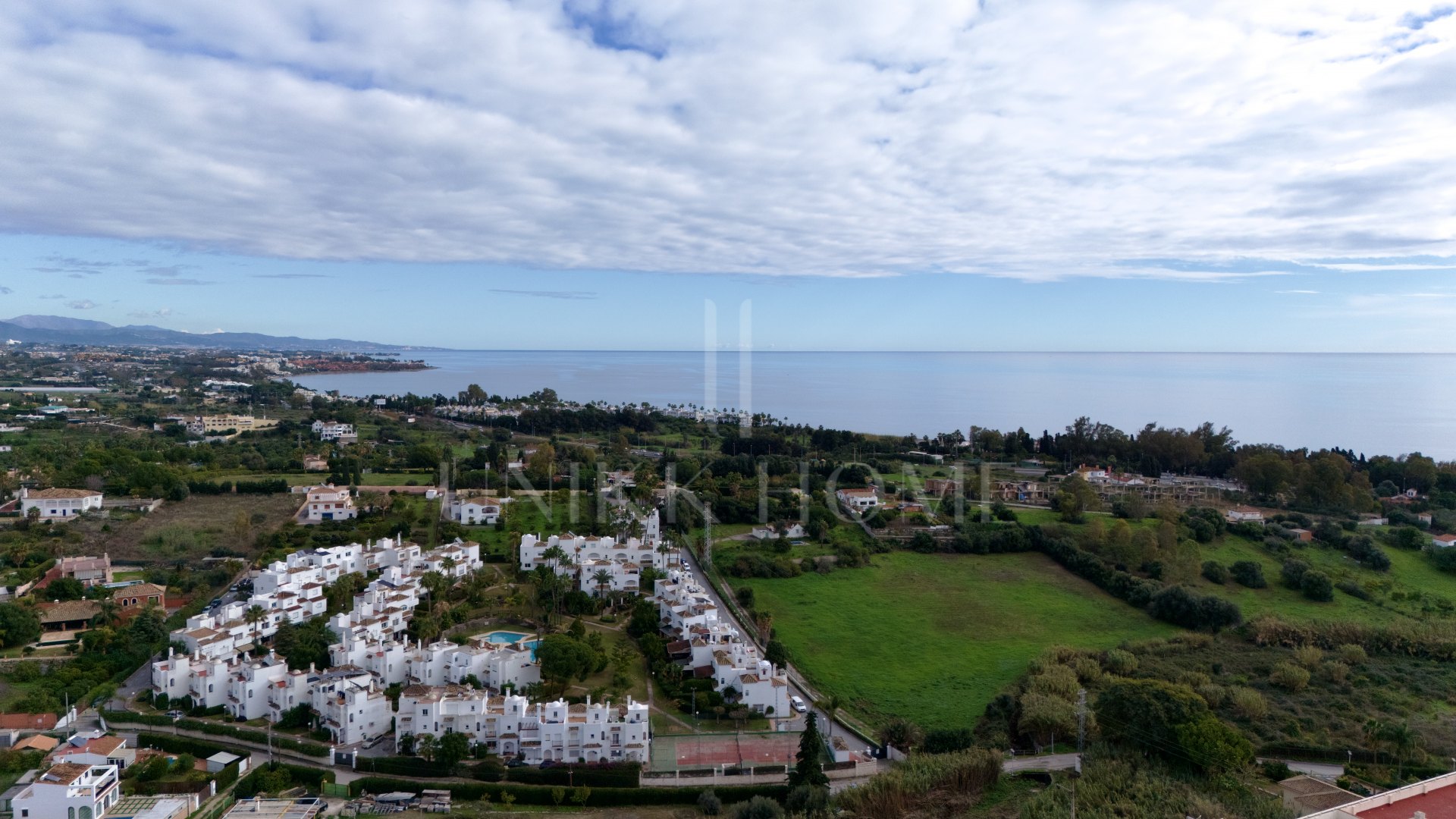 Plot for sale in Estepona