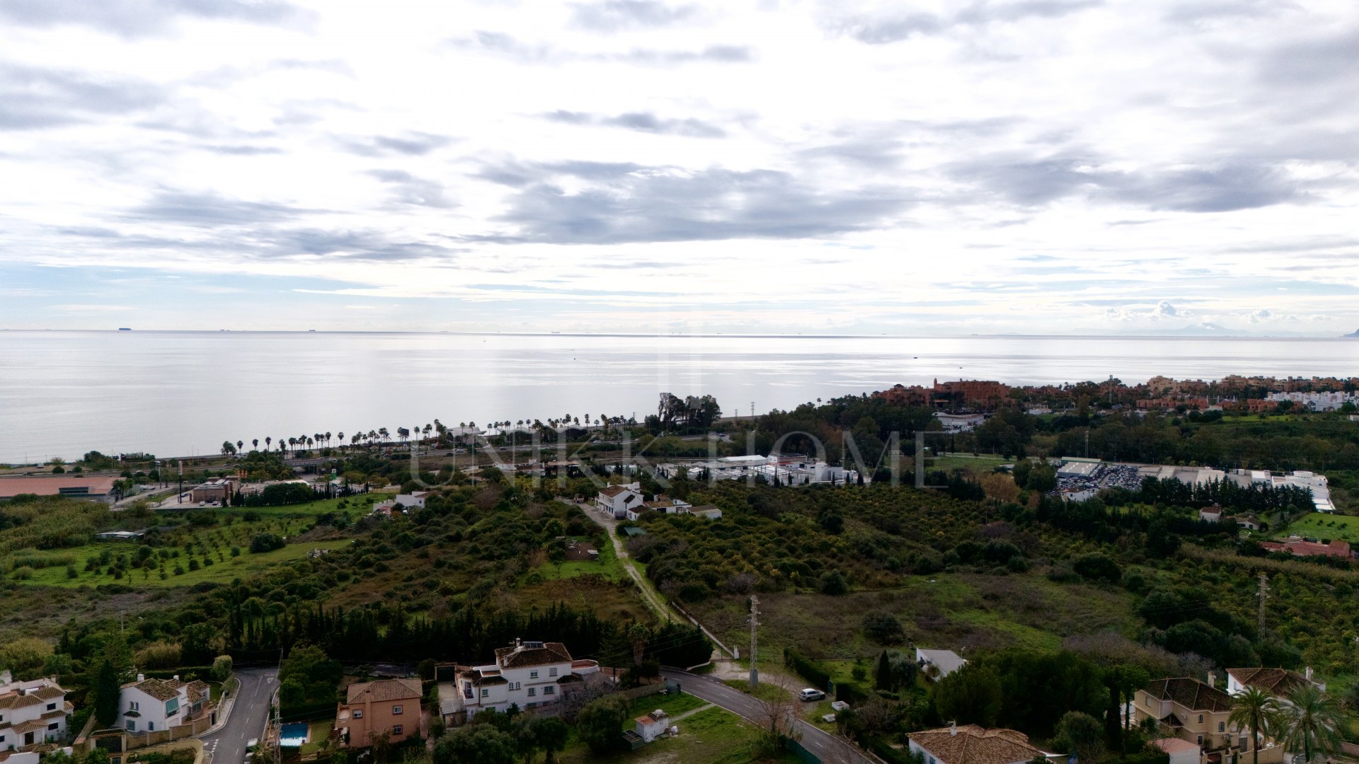 Plot for sale in Estepona