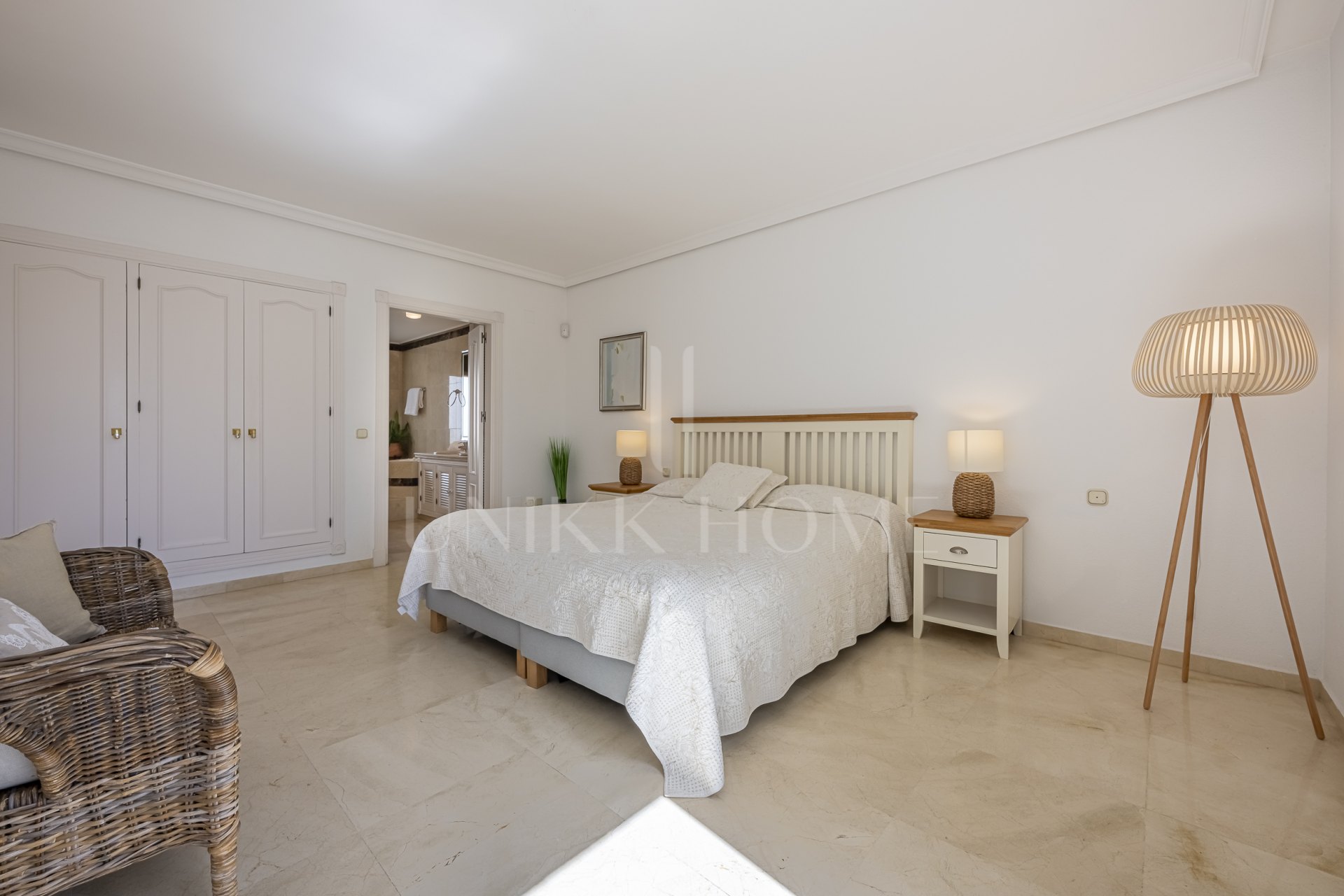 Your Perfect Coastal Escape: Duplex Penthouse for Sale in Dominion Beach, Estepona