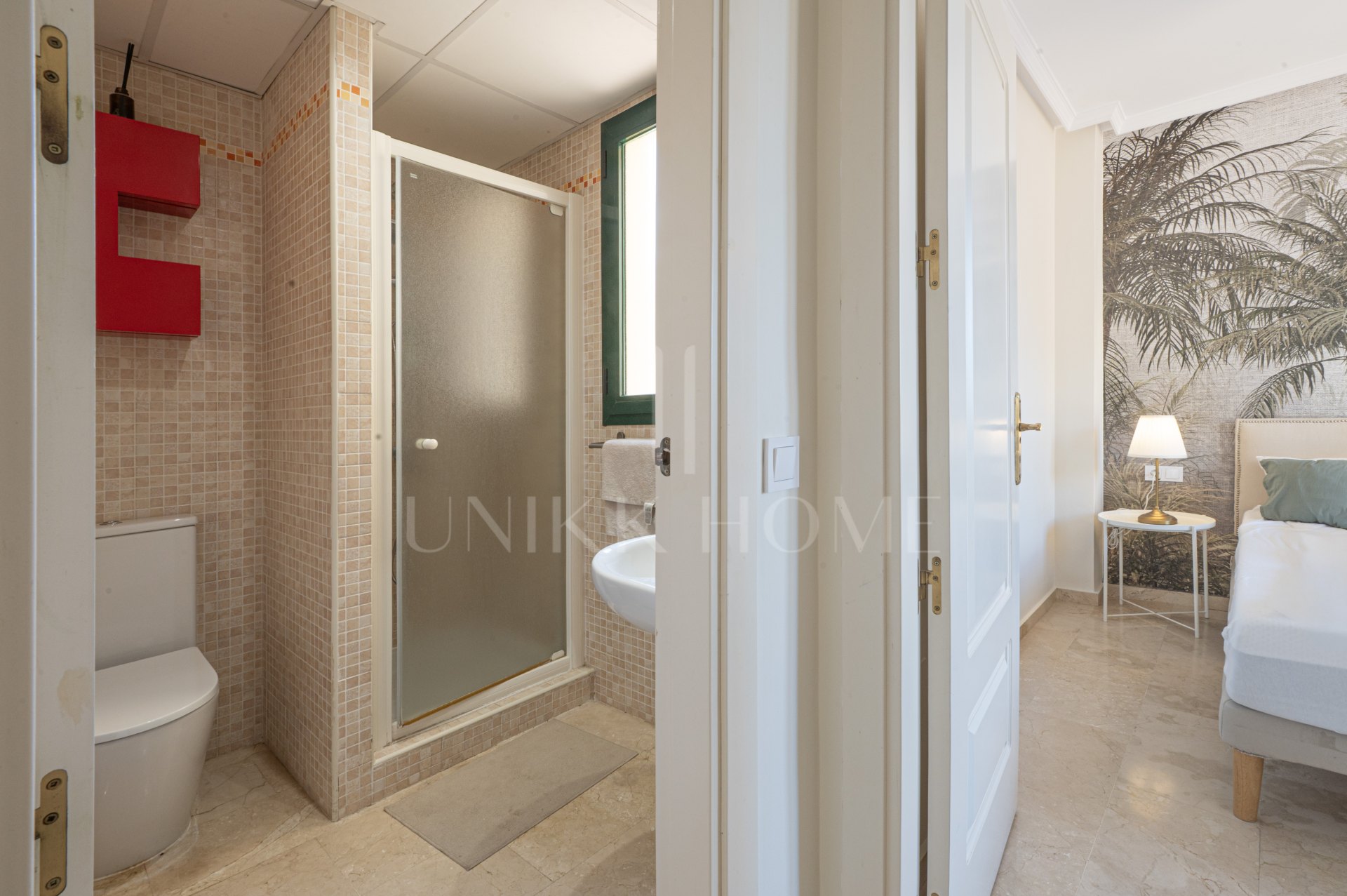 A furnished southwest-facing duplex penthouse in Torrequebrada with panoramic sea and golf views, expansive terraces and two garage parking spaces.