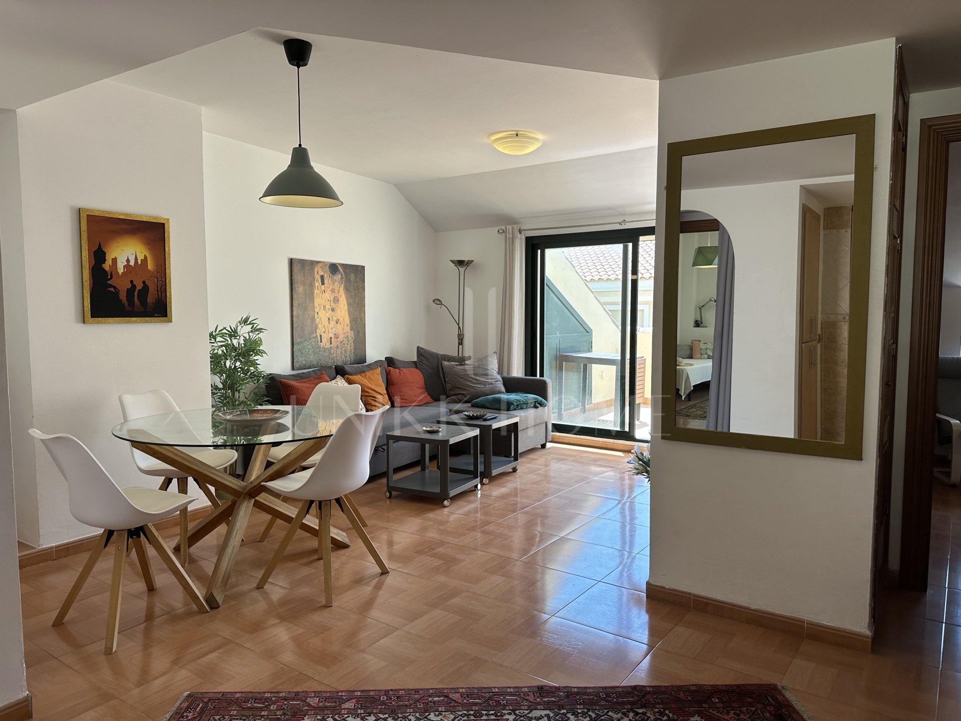Precioso ático con una amplia terraza en el corazón de Fuengirola