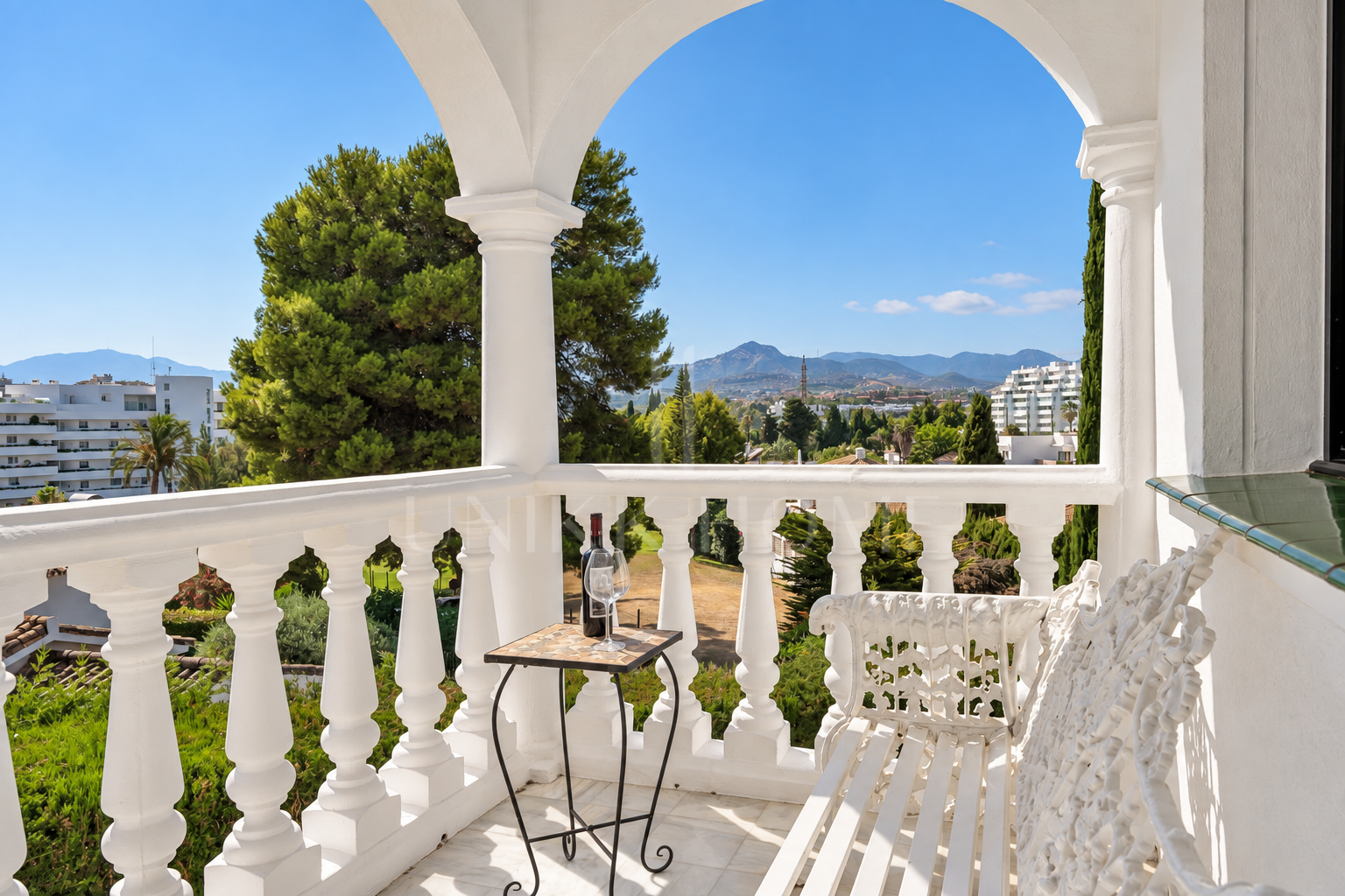 Encantadora villa andaluza en el corazón de Guadalmina