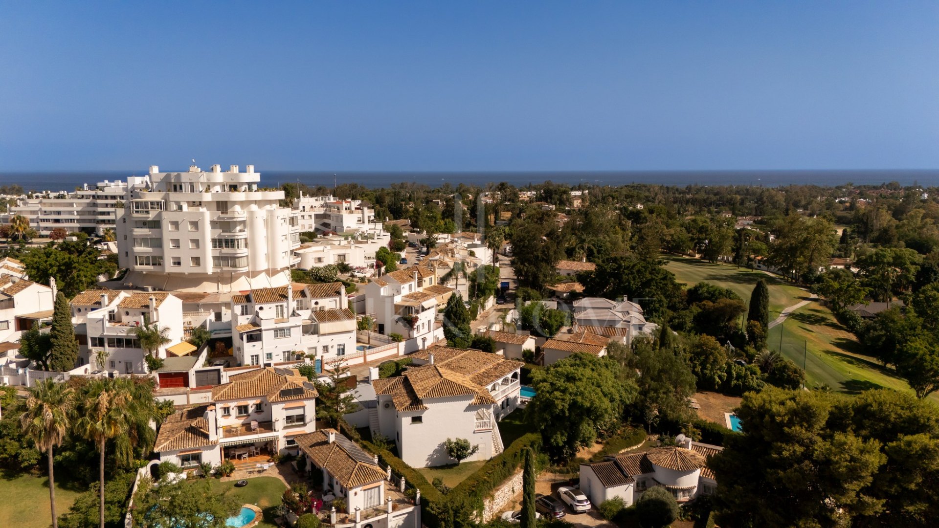 Villa en venta en Guadalmina Alta, San Pedro de Alcantara
