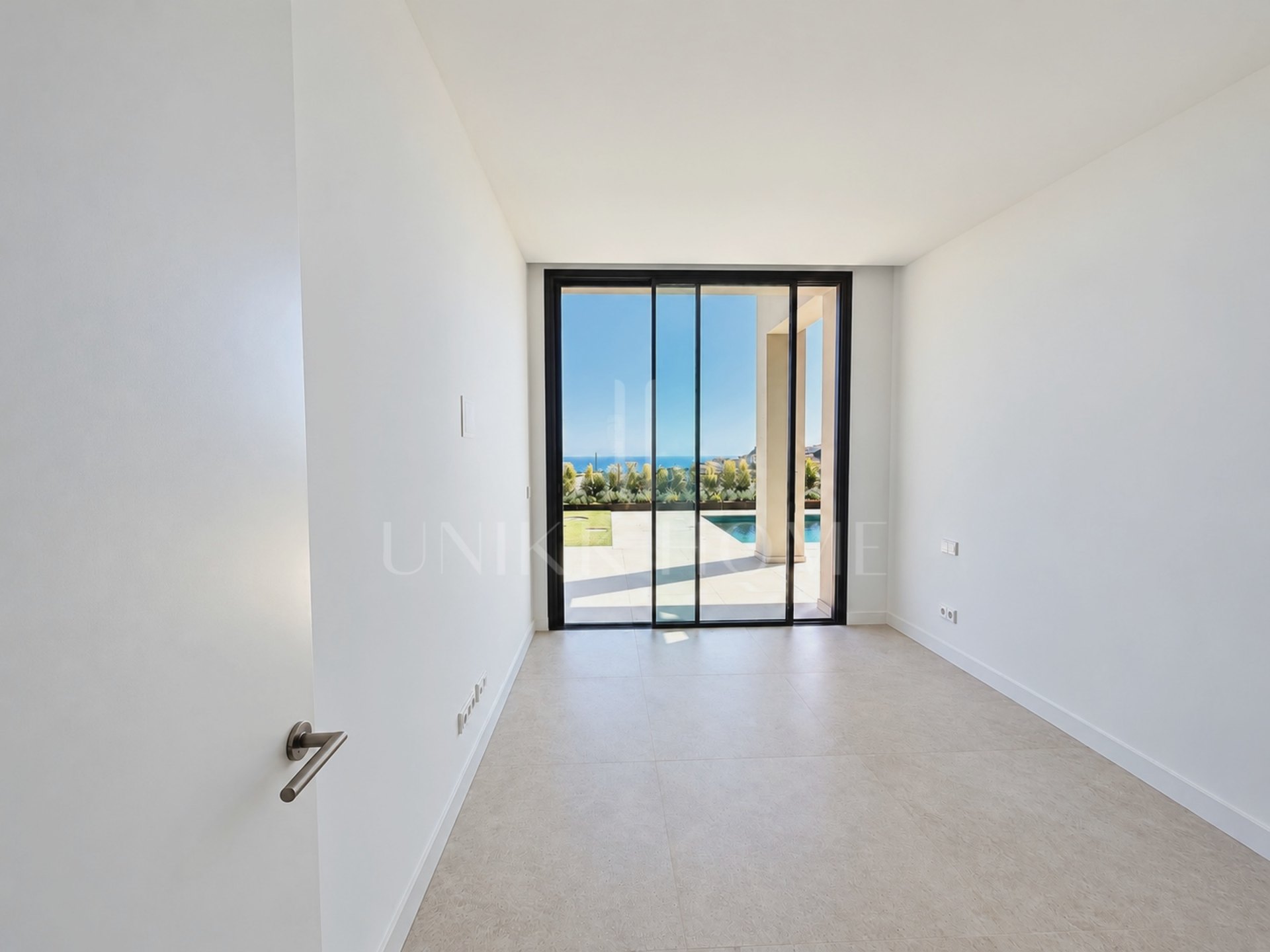 Finca Jasmine- Single Level Villa for Sale in Benahavís