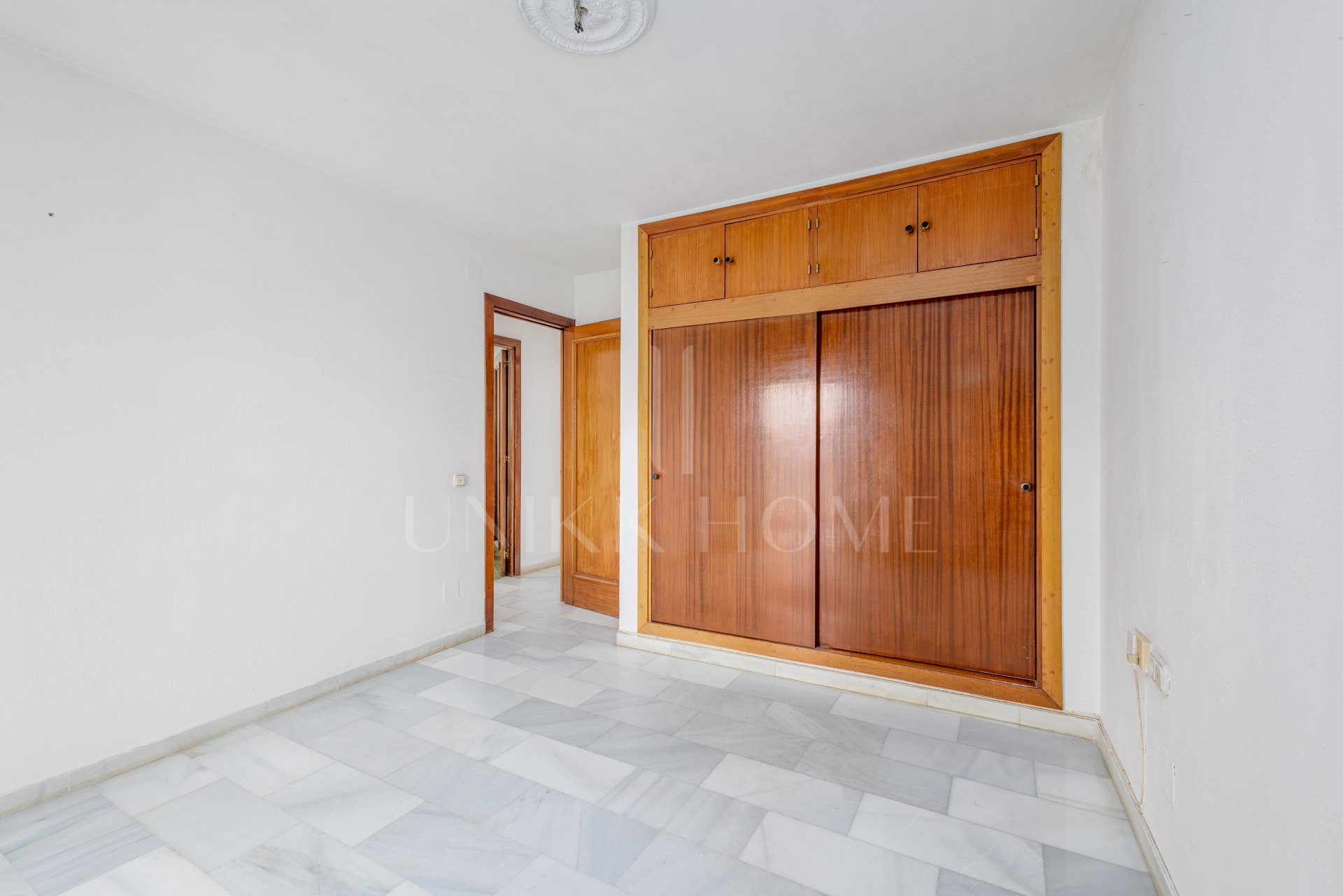 CÉNTRICO PISO CON TERRAZAS - CORAZÓN DE FUENGIROLA