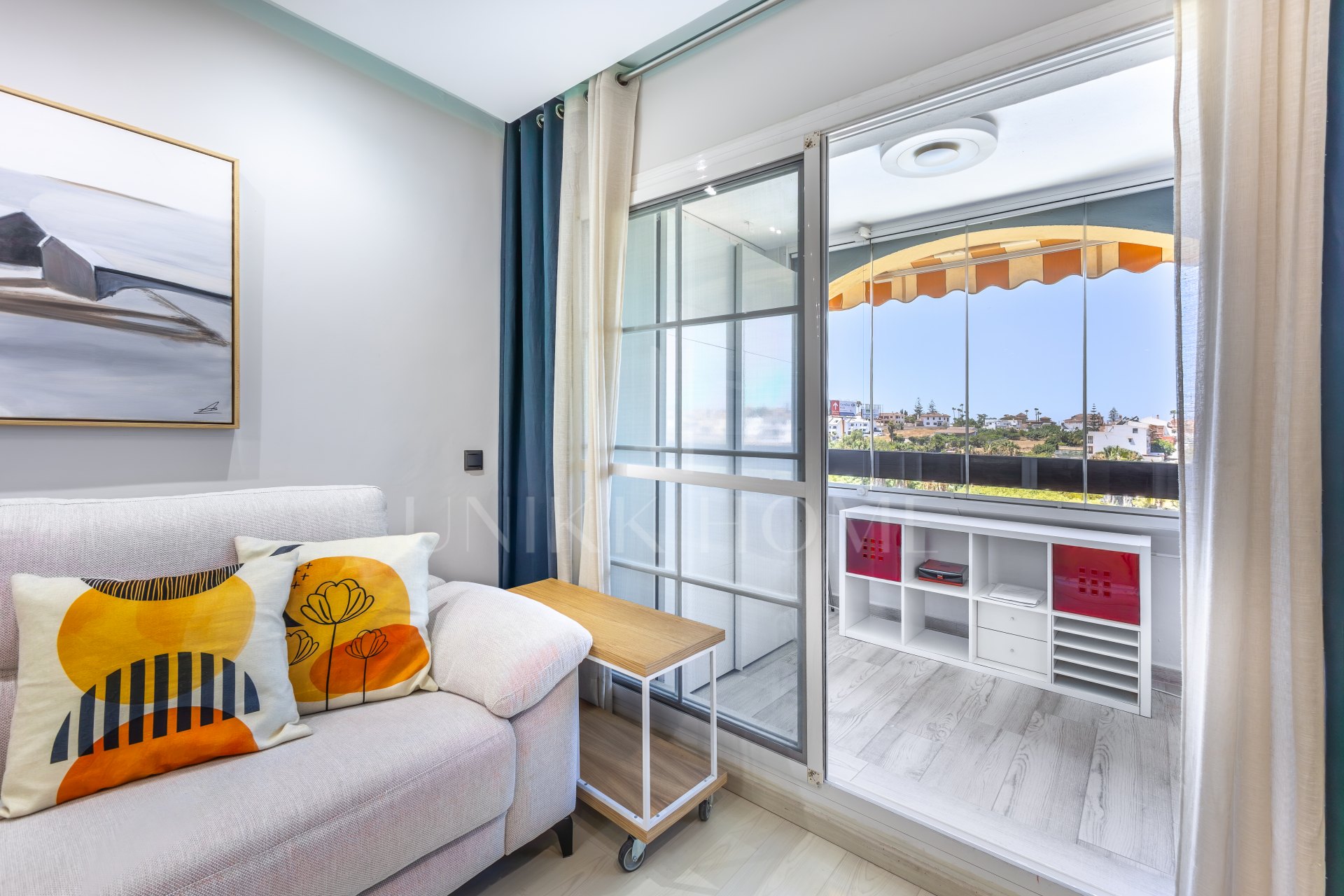 ÁTICO DÚPLEX REFORMADO CON GRAN TERRAZA
