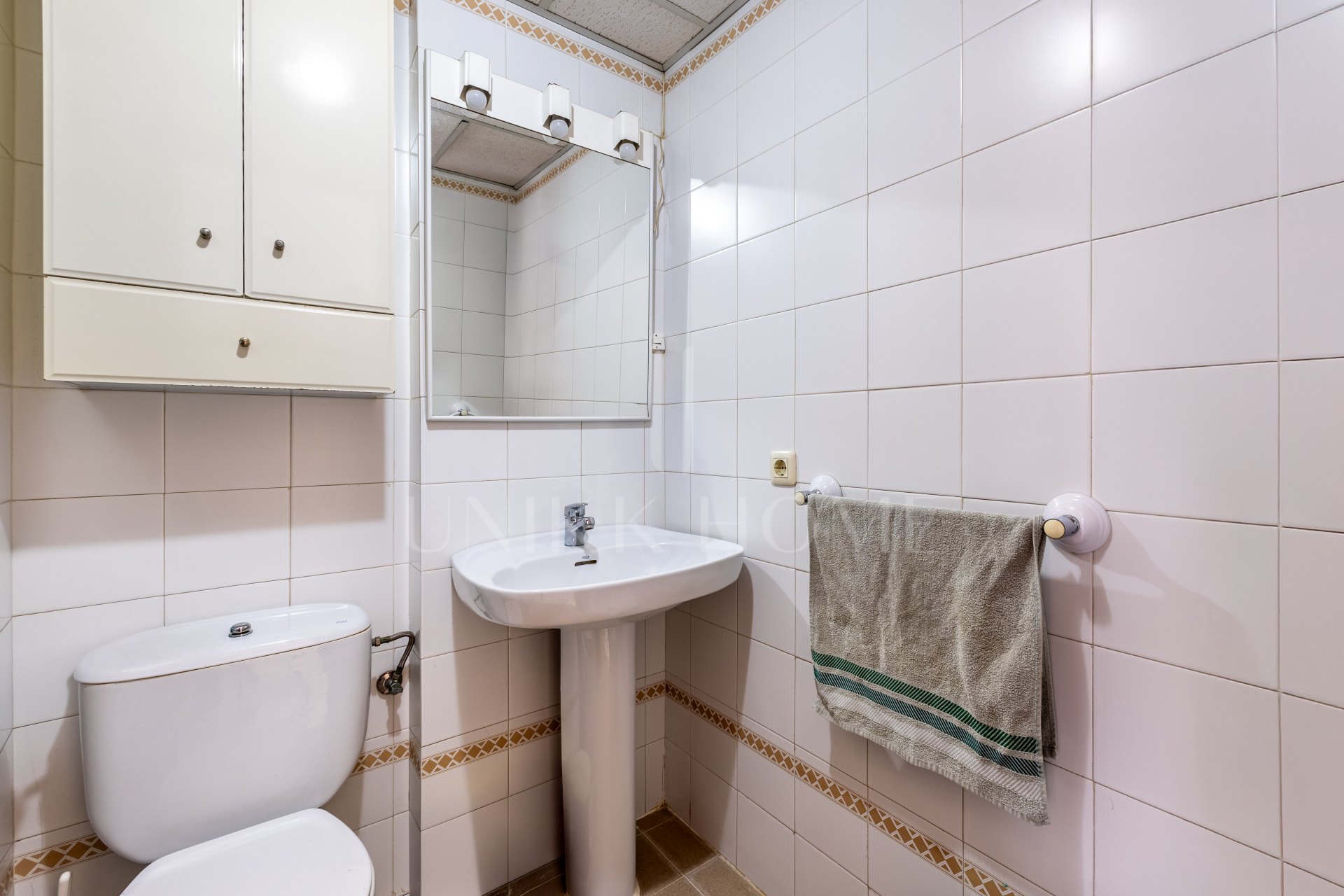 Amplia vivienda unifamiliar de 5 dormitorios