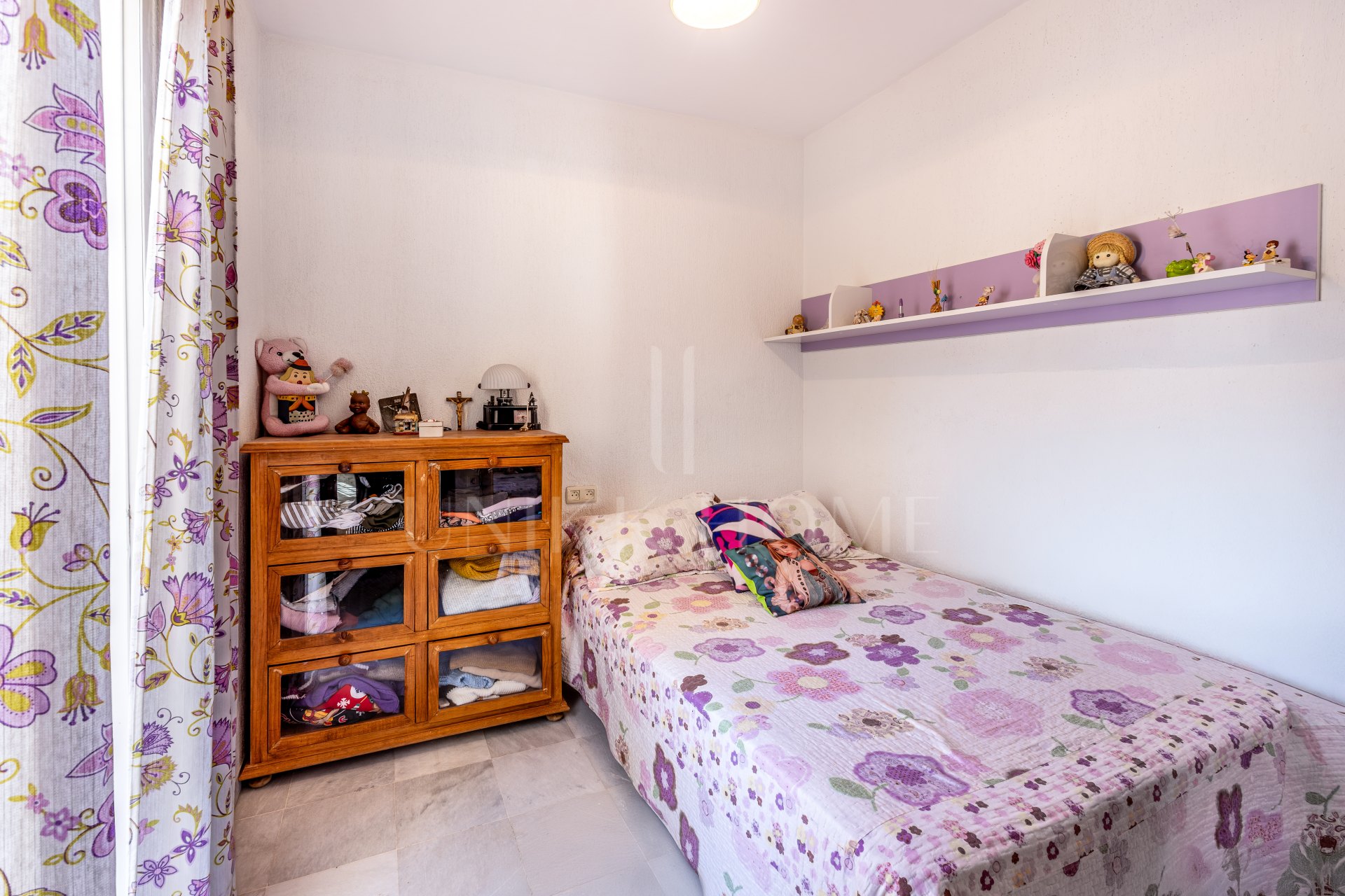 Amplia vivienda unifamiliar de 5 dormitorios