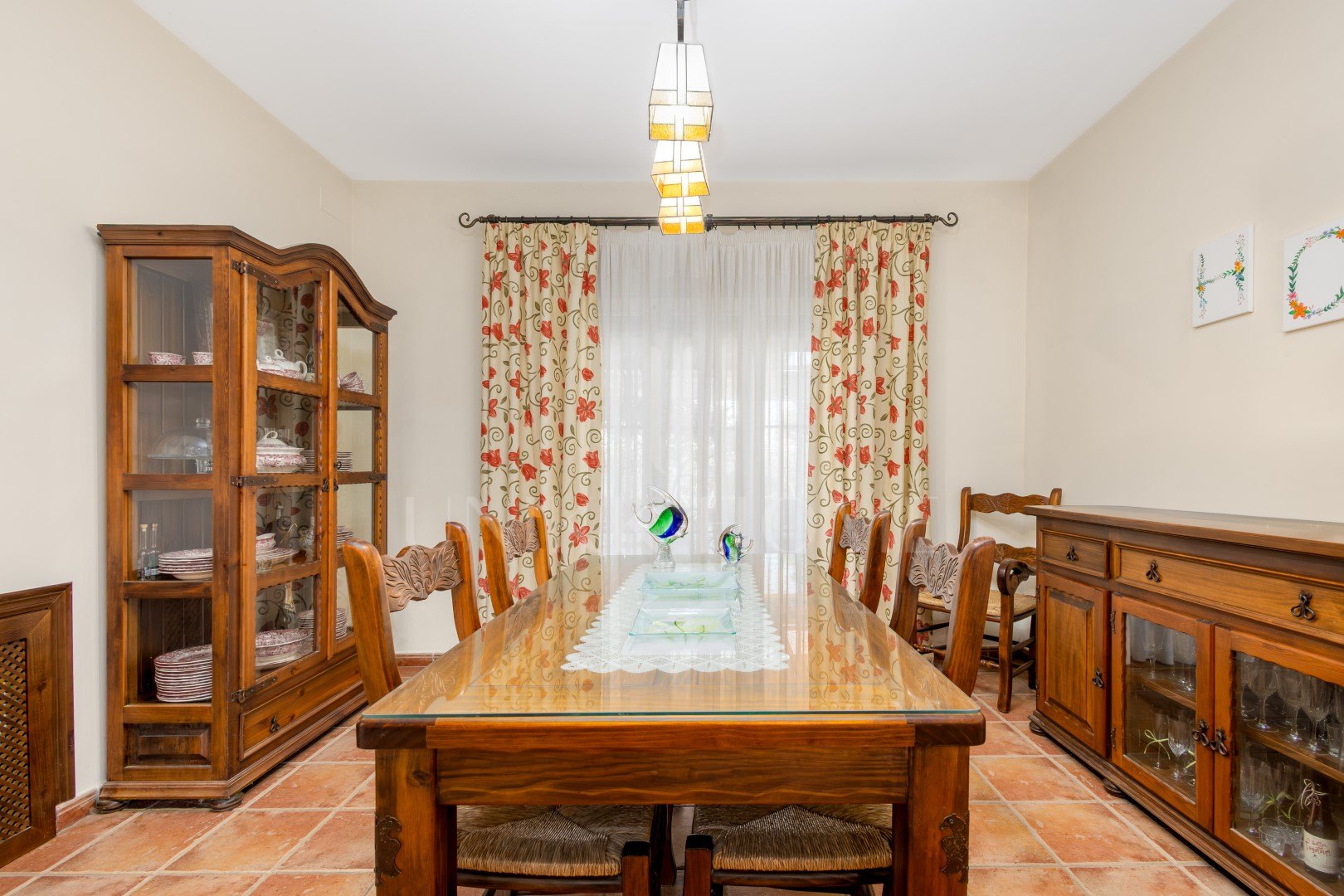 Chalet Independiente con Piscina