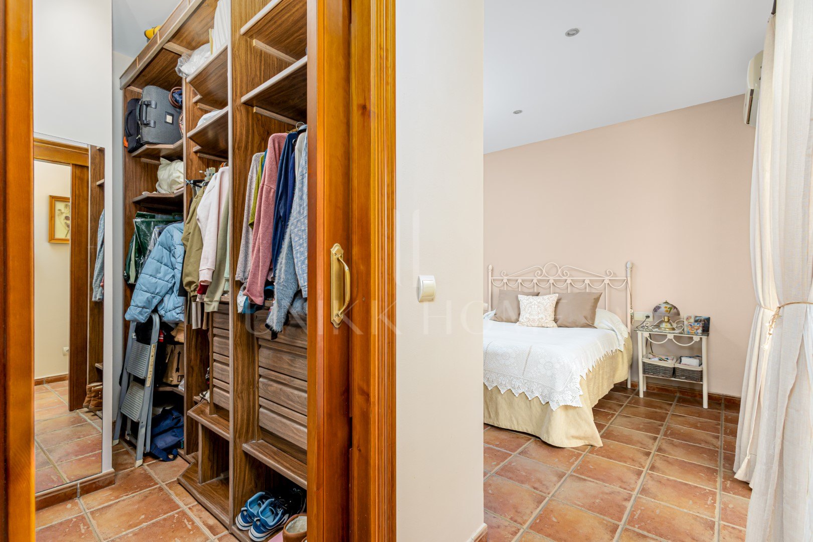 Chalet Independiente con Piscina