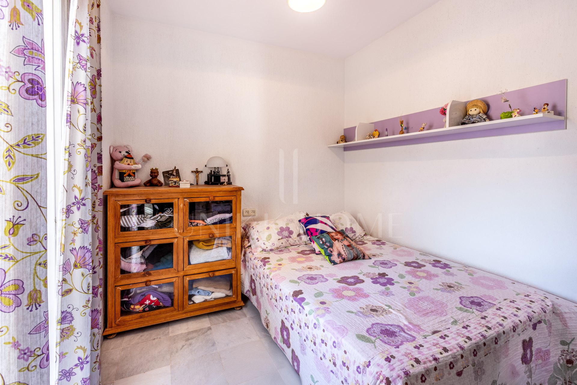Spacious triplex with 5 bedrooms