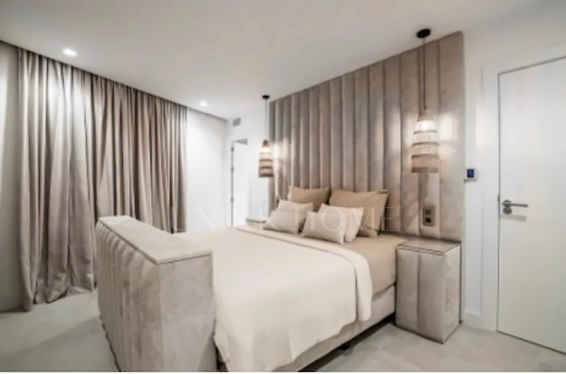 Villa de lujo de 6 dormitorios con vistas al mar y a la montaña en Nagüeles, Marbella