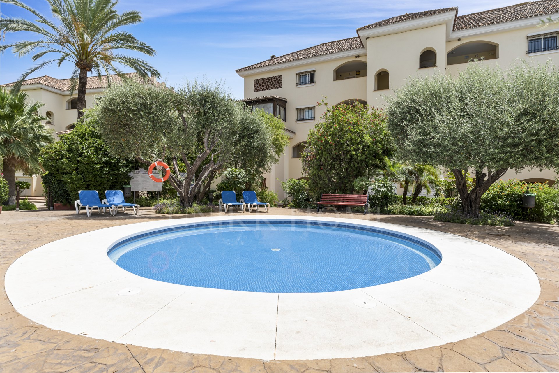 Ground Floor Apartment with Private Garden Just Moments from the Beach