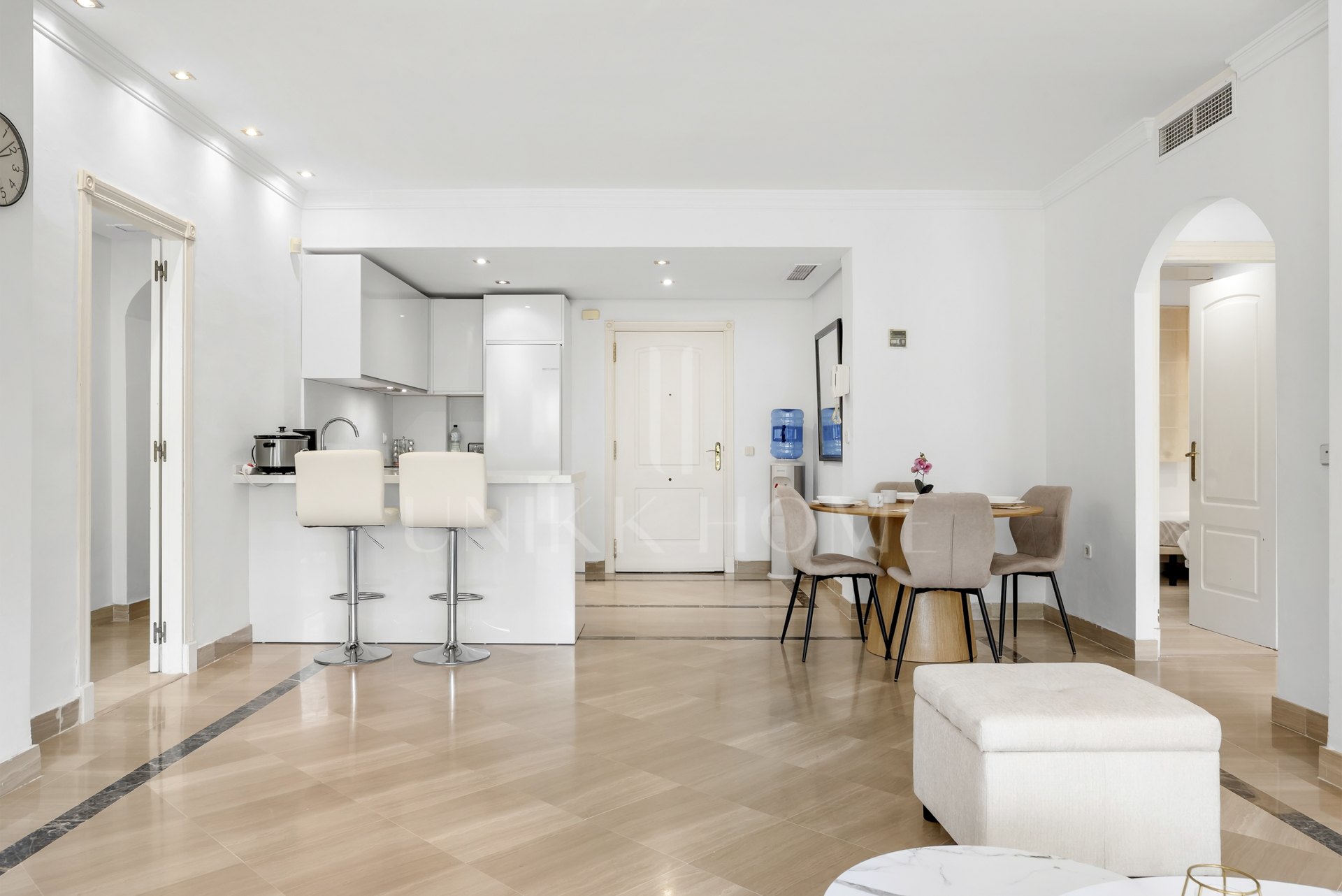 Ground Floor Apartment with Private Garden Just Moments from the Beach