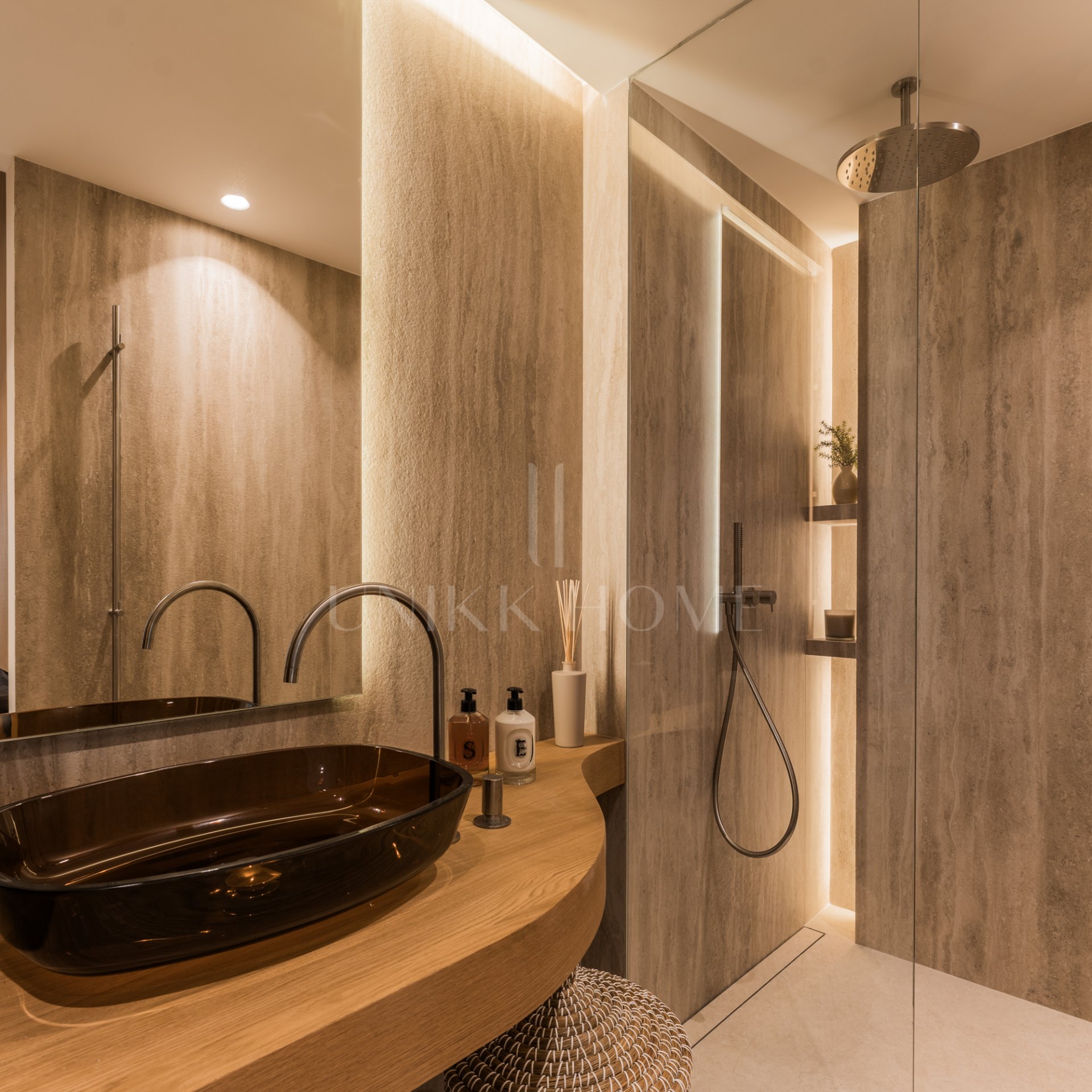 Elegant Apartment in Aloha, Nueva Andalucía