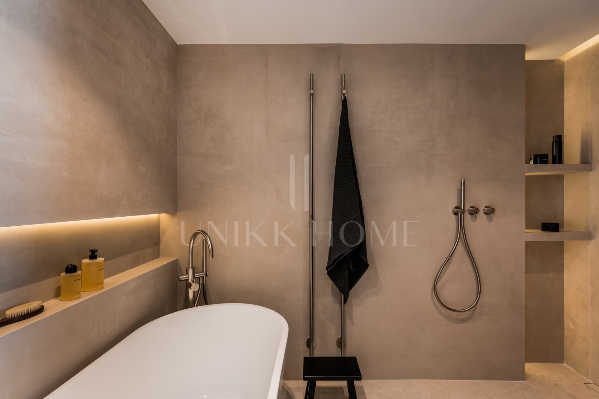 Elegant Apartment in Aloha, Nueva Andalucía