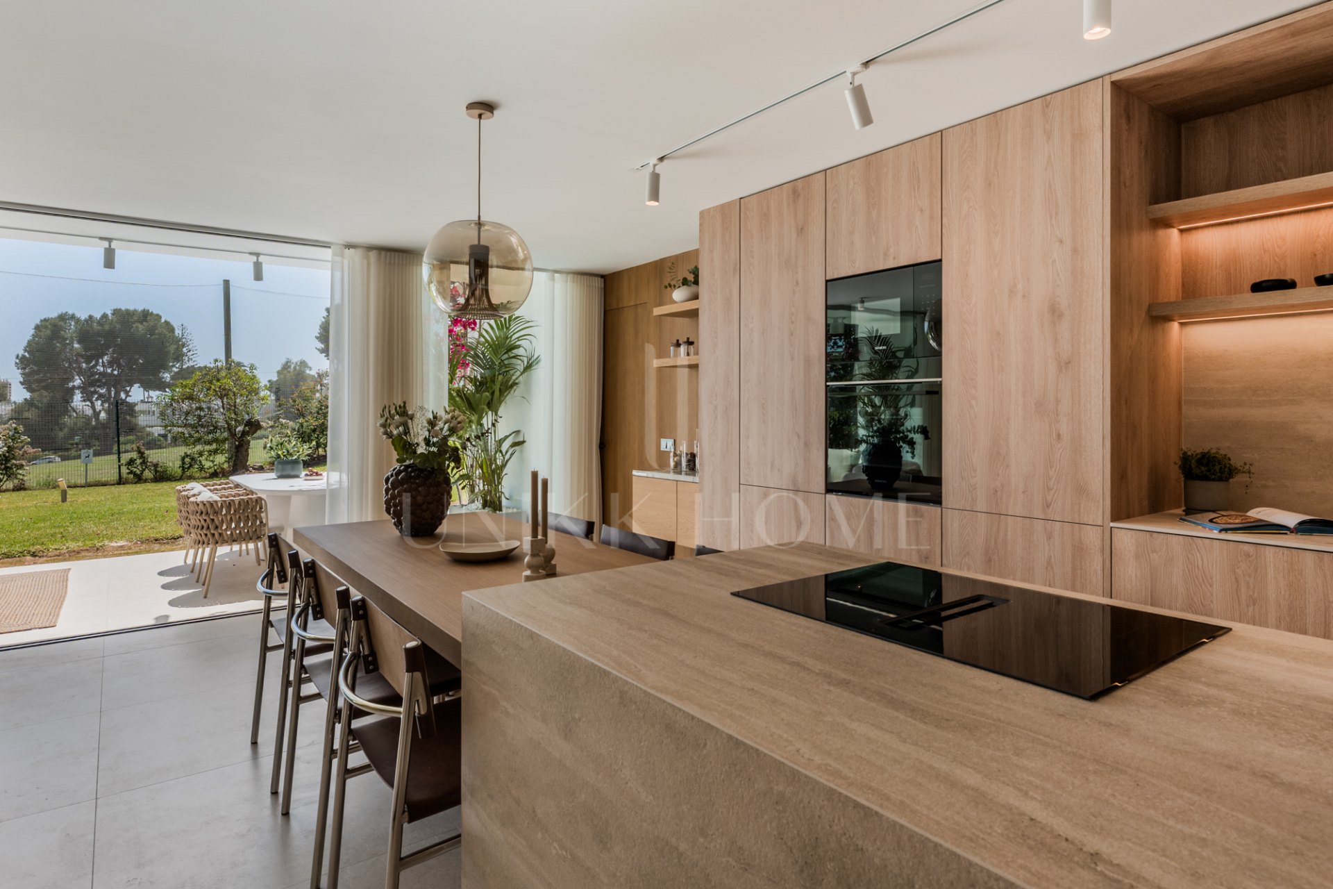 Elegant Apartment in Aloha, Nueva Andalucía