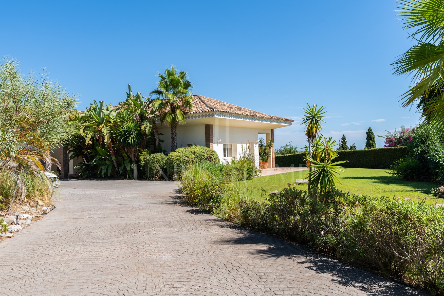 VILLA IN PUERTO ALMENDRO