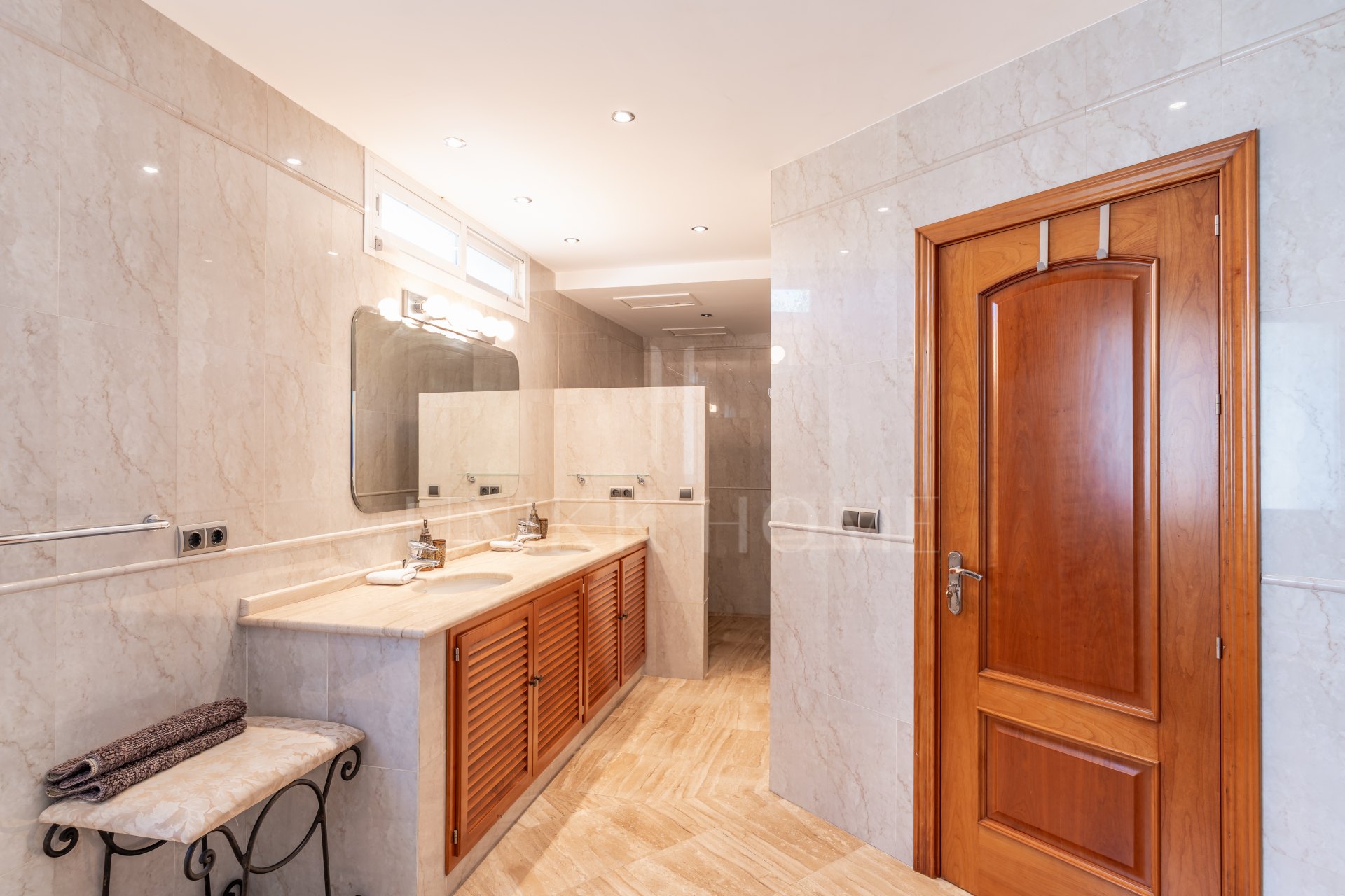 VILLA IN PUERTO ALMENDRO