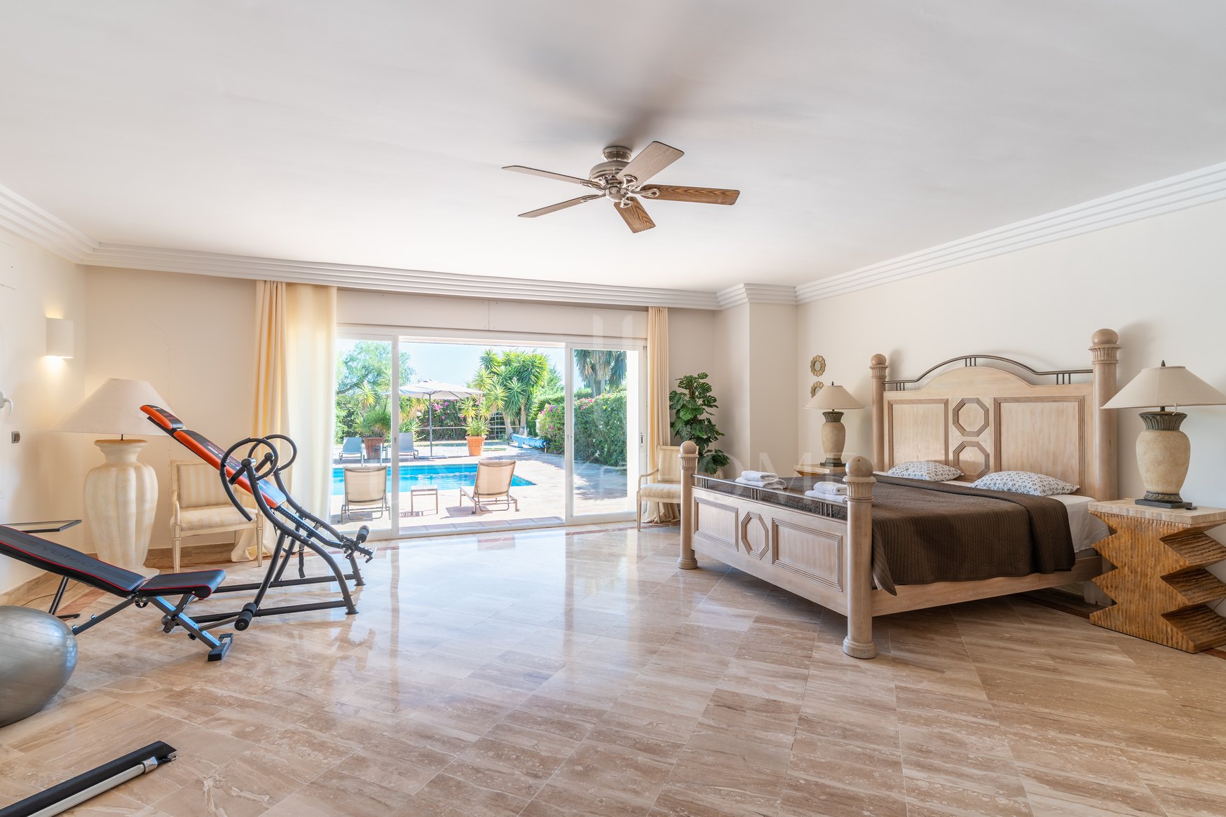 VILLA IN PUERTO ALMENDRO